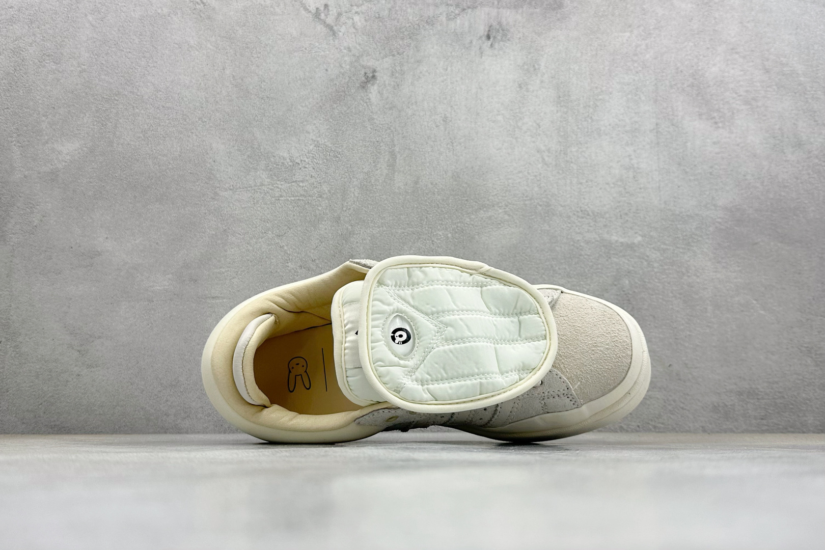 200 TG版Bad Bunny x Adidas Originals Forum Low 坏痞兔联名 低帮百搭潮流休闲运动板鞋 FZ5823-Chinese UA Cheap High Quatity Brand Clothes Bags handbags Sneakers wholesale wholesaler seller from China Factory suppliers Fashion Clothing Shoes best Quality Beautiful Price 200 TG版Bad Bunny x Adidas Originals Forum Low 坏痞兔联名 低帮百搭潮流休闲运动板鞋 FZ5823