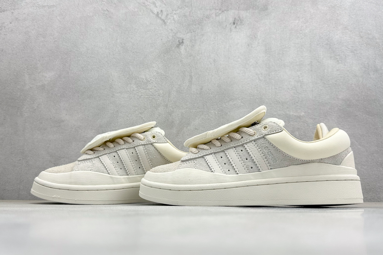 200 TG版Bad Bunny x Adidas Originals Forum Low 坏痞兔联名 低帮百搭潮流休闲运动板鞋 FZ5823-Chinese UA Cheap High Quatity Brand Clothes Bags handbags Sneakers wholesale wholesaler seller from China Factory suppliers Fashion Clothing Shoes best Quality Beautiful Price 200 TG版Bad Bunny x Adidas Originals Forum Low 坏痞兔联名 低帮百搭潮流休闲运动板鞋 FZ5823