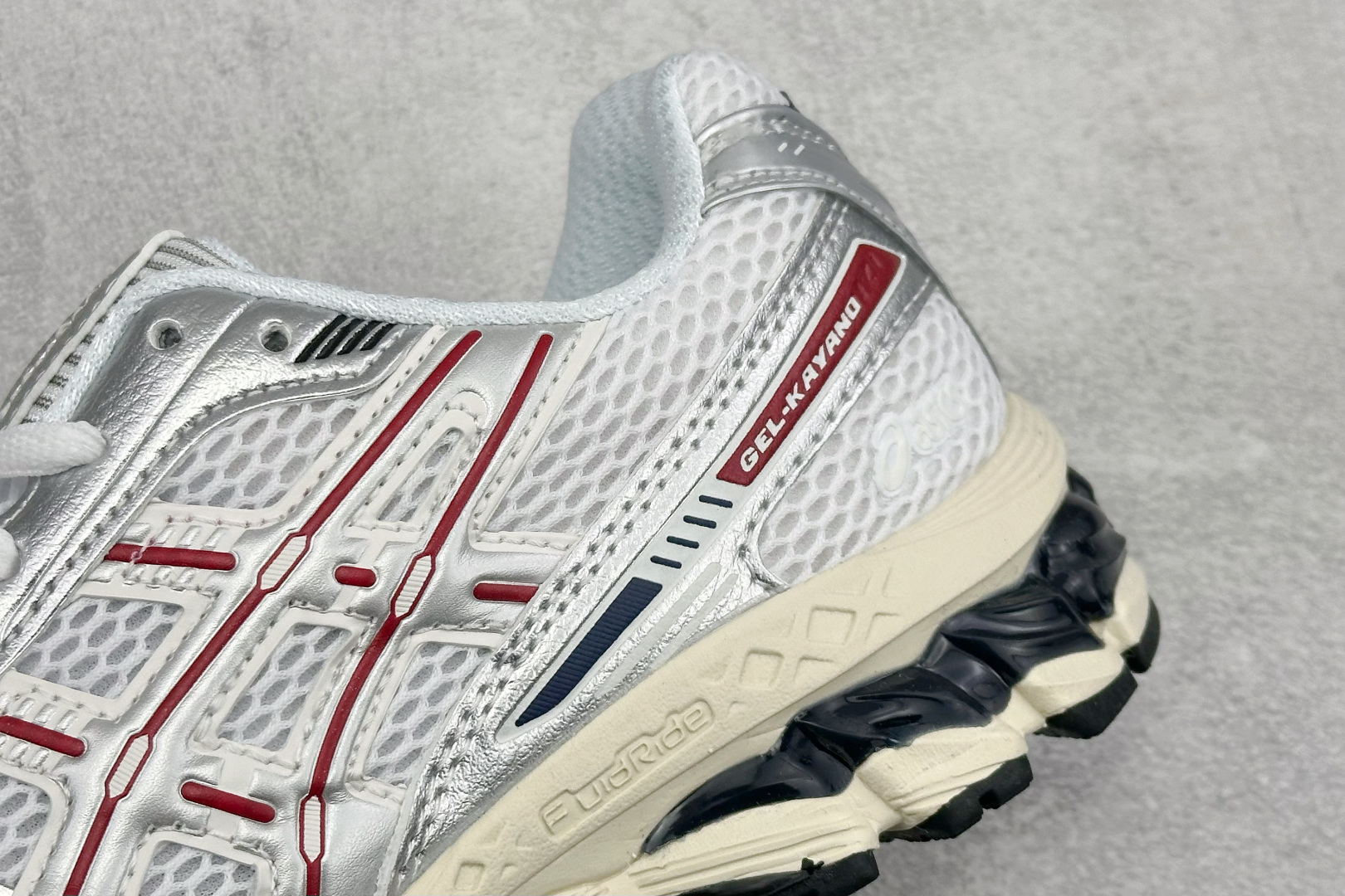 190 CH版Asics Gel-Kayano 12.1 亚瑟士 运动休闲透气专业跑鞋 1203A905-020