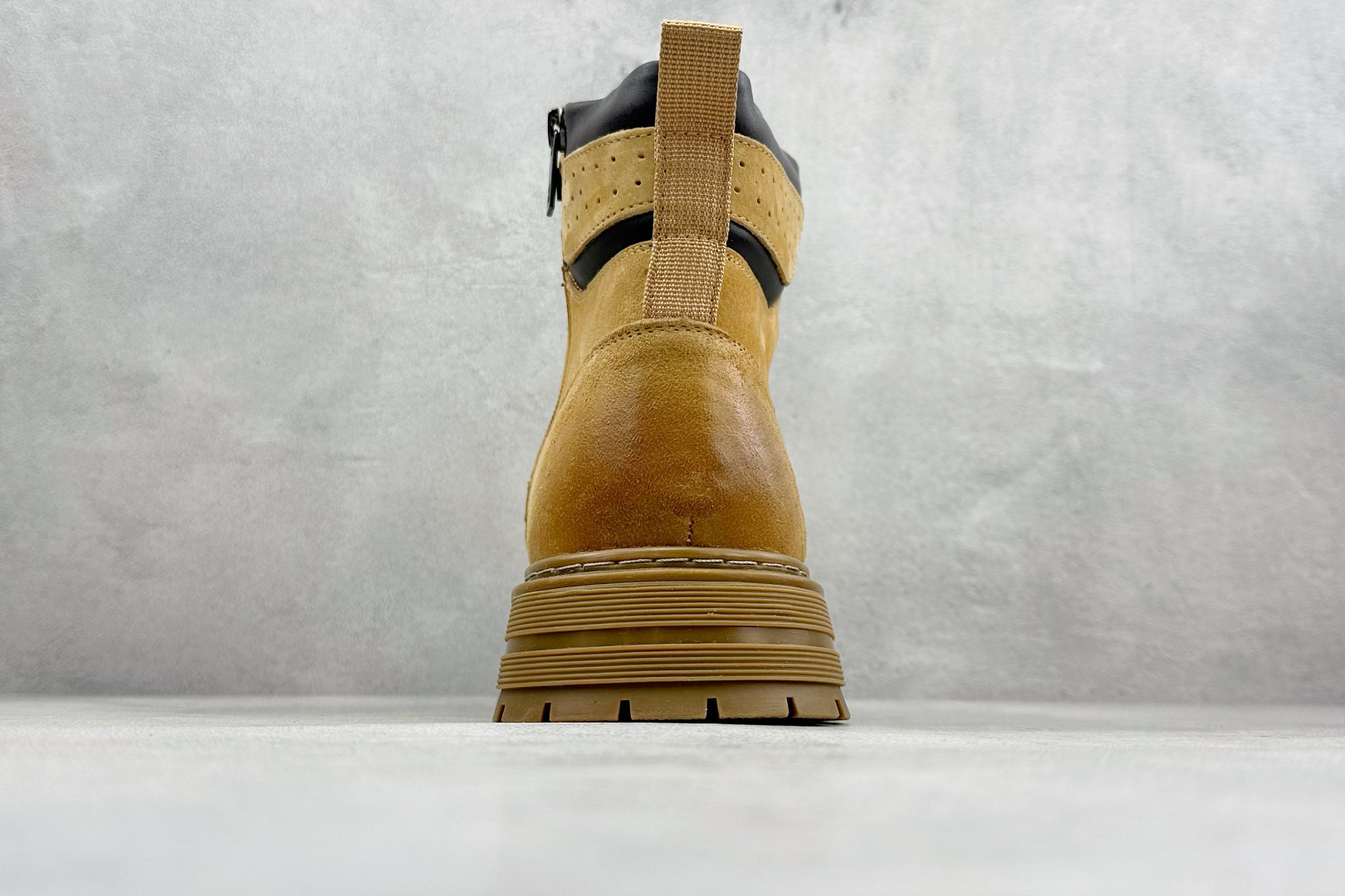 240 Timberland添柏岚/天伯伦 秋冬新品（毛绒内里保暖锁热）秋冬必备户外休闲大黄靴系列 TB10059