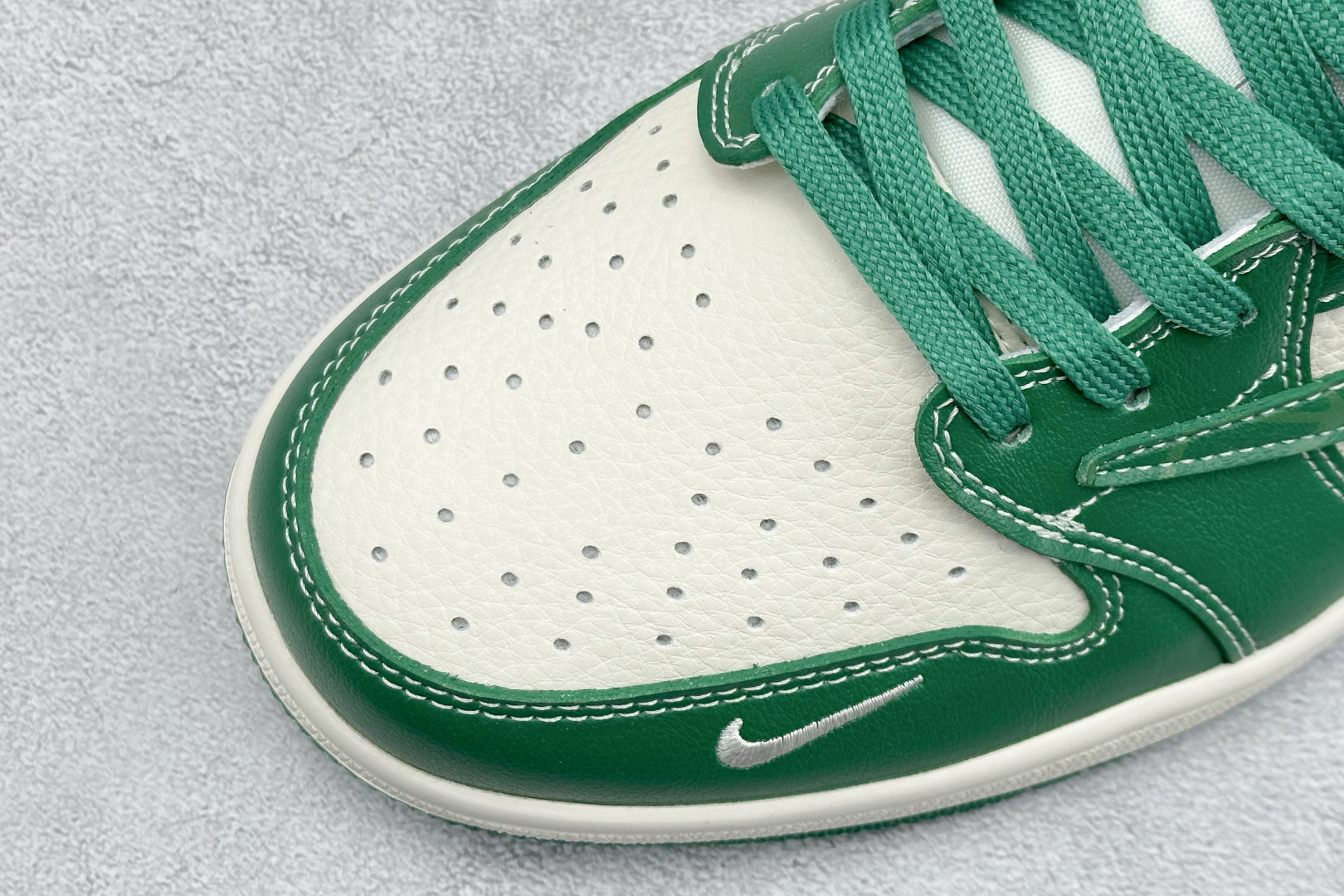 280 Travis Scott x Fragment Design x Air Jordan 1 Low SP AJ1 乔1米绿 低帮文化休闲板鞋 LD2028-069-Chinese UA Cheap High Quatity Brand Clothes Bags handbags Sneakers wholesale wholesaler seller from China Factory suppliers Fashion Clothing Shoes best Quality Beautiful Price 280 Travis Scott x Fragment Design x Air Jordan 1 Low SP AJ1 乔1米绿 低帮文化休闲板鞋 LD2028-069