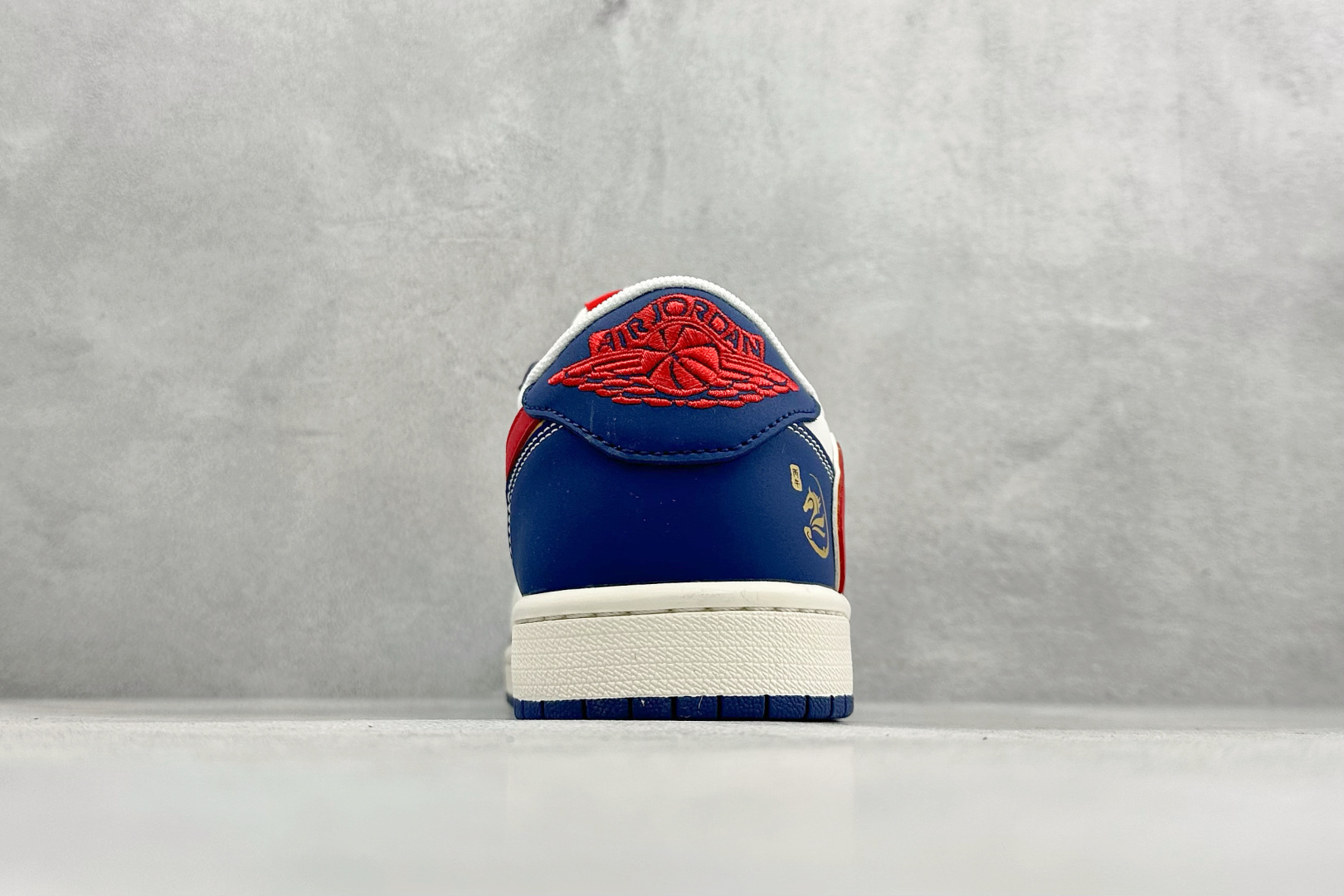 Air Jordan Low FC1688-254这波配色直接封神白蓝红-Chinese wholesaler seller Clothes Bags handbags wholesale Shoes High Quatity wholesaler seller Cheap Sneakers from China Factory Chinese suppliers china wholesale clothing wholesaler seller Air Jordan Low FC1688-254这波配色直接封神白蓝红