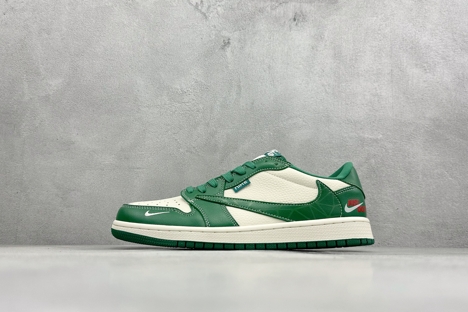 280 Travis Scott x Fragment Design x Air Jordan 1 Low SP AJ1 乔1米绿 低帮文化休闲板鞋 LD2028-069-Chinese UA Cheap High Quatity Brand Clothes Bags handbags Sneakers wholesale wholesaler seller from China Factory suppliers Fashion Clothing Shoes best Quality Beautiful Price 280 Travis Scott x Fragment Design x Air Jordan 1 Low SP AJ1 乔1米绿 低帮文化休闲板鞋 LD2028-069