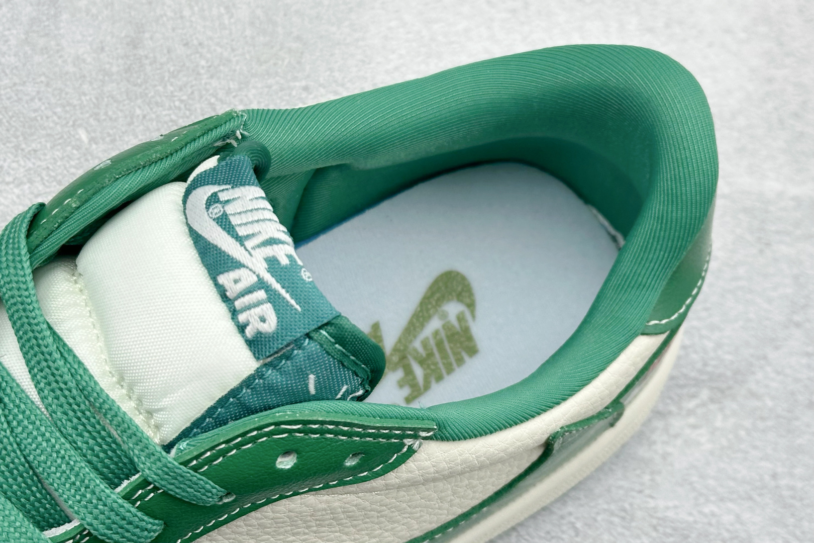 280 Travis Scott x Fragment Design x Air Jordan 1 Low SP AJ1 乔1米绿 低帮文化休闲板鞋 LD2028-069-Chinese UA Cheap High Quatity Brand Clothes Bags handbags Sneakers wholesale wholesaler seller from China Factory suppliers Fashion Clothing Shoes best Quality Beautiful Price 280 Travis Scott x Fragment Design x Air Jordan 1 Low SP AJ1 乔1米绿 低帮文化休闲板鞋 LD2028-069