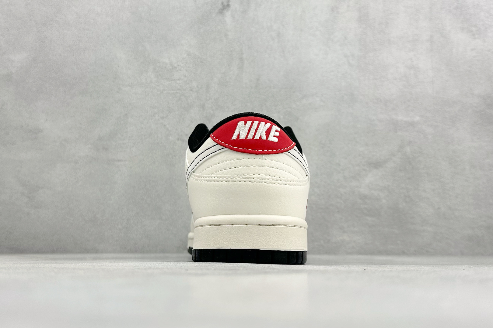 Nike Dunk Low Retro 马年限定 周年高端定制 低帮休闲板鞋 ZH2598-808