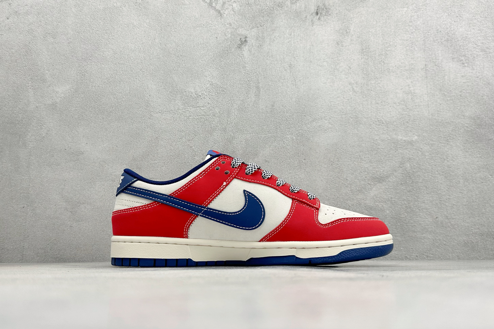 260 Nike Dunk Low Retro 马年限定 周年高端定制 低帮休闲板鞋 LX1988-817-Chinese UA Cheap High Quatity Brand Clothes Bags handbags Sneakers wholesale wholesaler seller from China Factory suppliers Fashion Clothing Shoes best Quality Beautiful Price 260 Nike Dunk Low Retro 马年限定 周年高端定制 低帮休闲板鞋 LX1988-817