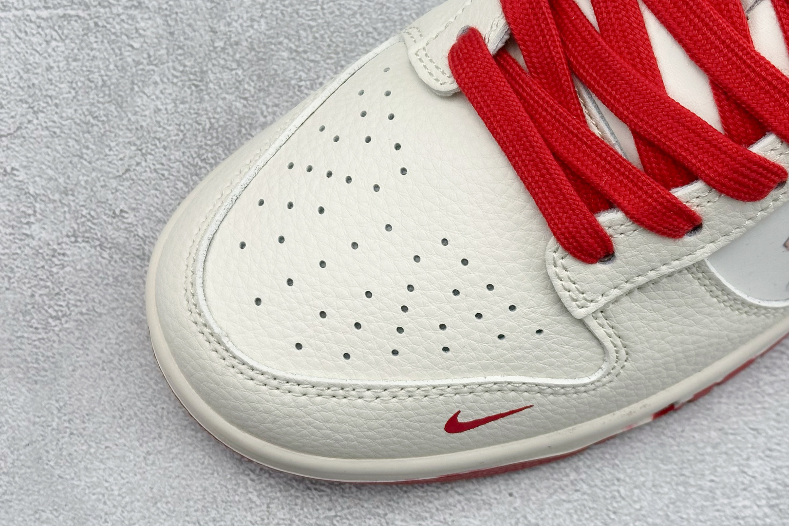 260 Nike Dunk Low Retro 马年限定 周年高端定制 低帮休闲板鞋 XT6988-110-Chinese UA Cheap High Quatity Brand Clothes Bags handbags Sneakers wholesale wholesaler seller from China Factory suppliers Fashion Clothing Shoes best Quality Beautiful Price 260 Nike Dunk Low Retro 马年限定 周年高端定制 低帮休闲板鞋 XT6988-110