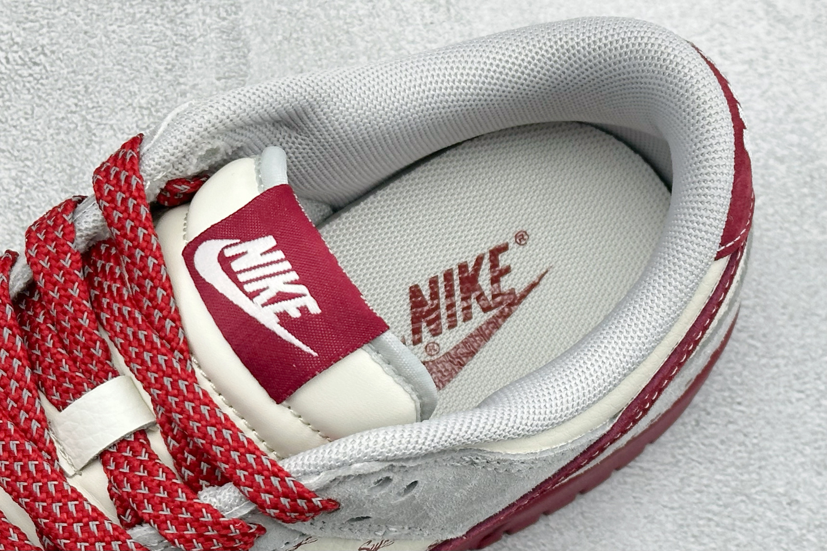 Nike Dunk Low Retro 马年限定 周年高端定制 低帮休闲板鞋 JP2026-100-Chinese wholesaler seller Clothes Bags handbags wholesale Shoes High Quatity wholesaler seller Cheap Sneakers from China Factory Chinese suppliers china wholesale clothing wholesaler seller Nike Dunk Low Retro 马年限定 周年高端定制 低帮休闲板鞋 JP2026-100