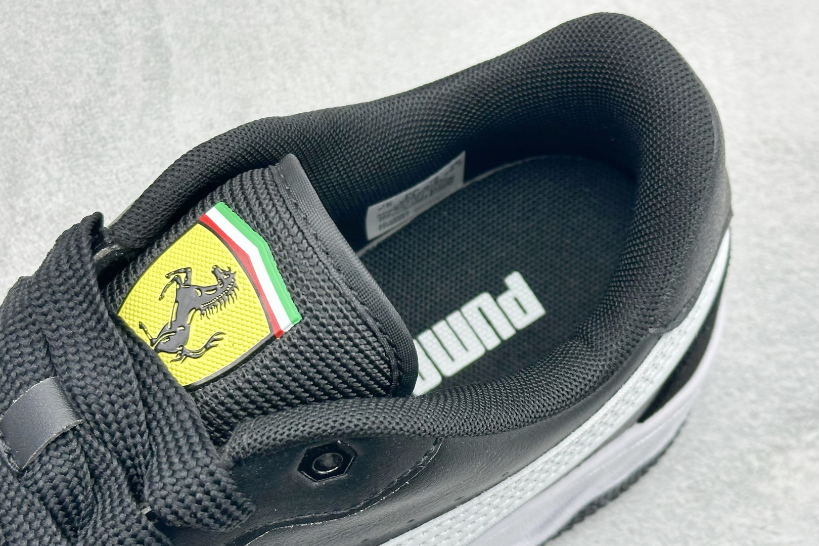 150 PUMA彪马 CA Match Court 休闲经典简约复古低帮板鞋 308621-01-Chinese UA Cheap High Quatity Brand Clothes Bags handbags Sneakers wholesale wholesaler seller from China Factory suppliers Fashion Clothing Shoes best Quality Beautiful Price 150 PUMA彪马 CA Match Court 休闲经典简约复古低帮板鞋 308621-01
