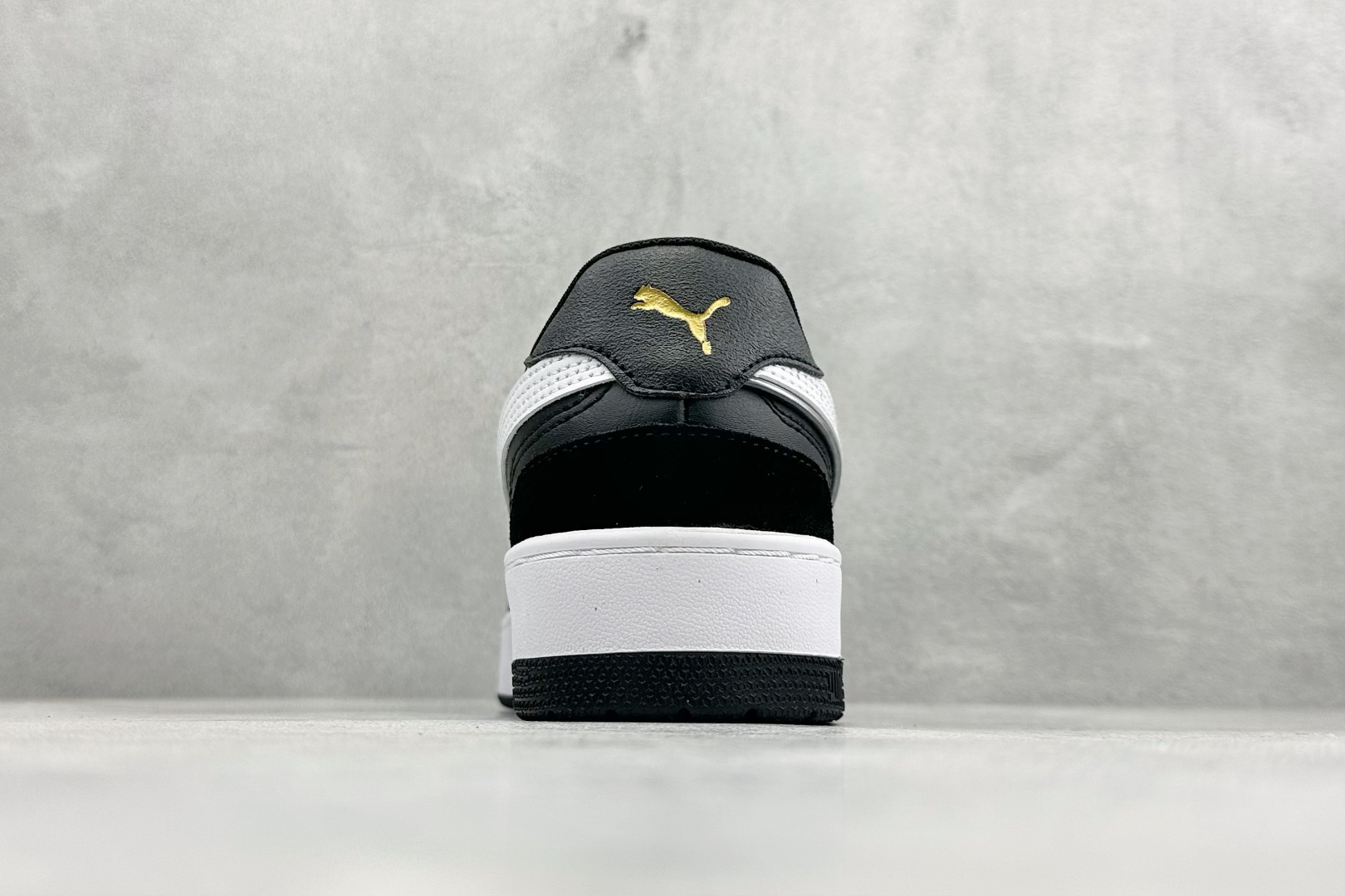 150 PUMA彪马 CA Match Court 休闲经典简约复古低帮板鞋 308621-01-Chinese UA Cheap High Quatity Brand Clothes Bags handbags Sneakers wholesale wholesaler seller from China Factory suppliers Fashion Clothing Shoes best Quality Beautiful Price 150 PUMA彪马 CA Match Court 休闲经典简约复古低帮板鞋 308621-01