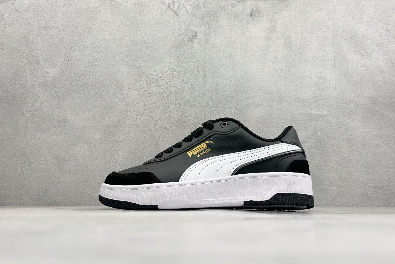 150 PUMA彪马 CA Match Court 休闲经典简约复古低帮板鞋 308621-01-Chinese UA Cheap High Quatity Brand Clothes Bags handbags Sneakers wholesale wholesaler seller from China Factory suppliers Fashion Clothing Shoes best Quality Beautiful Price 150 PUMA彪马 CA Match Court 休闲经典简约复古低帮板鞋 308621-01