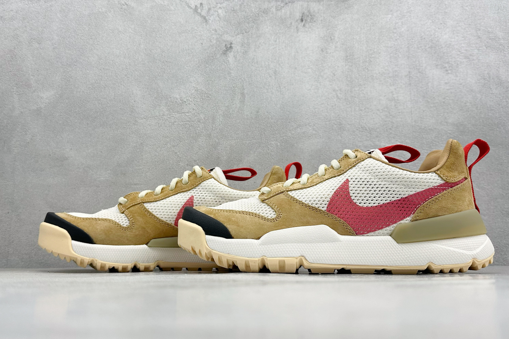 PK版Tom Sachs x Nike Craft Mars Yard 2.0 联名宇航员 神游太空 耐克 百搭休闲运动透气慢跑鞋 IF2885-100-Chinese wholesaler seller Clothes Bags handbags wholesale Shoes High Quatity wholesaler seller Cheap Sneakers from China Factory Chinese suppliers china wholesale clothing wholesaler seller PK版Tom Sachs x Nike Craft Mars Yard 2.0 联名宇航员 神游太空 耐克 百搭休闲运动透气慢跑鞋 IF2885-100