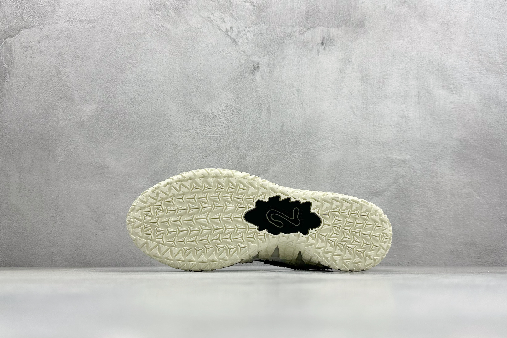 260 S2Nike JA 3 ”圣枪” 莫兰特3代 舒适百搭防滑耐磨低帮实战篮球鞋 HF2794-101