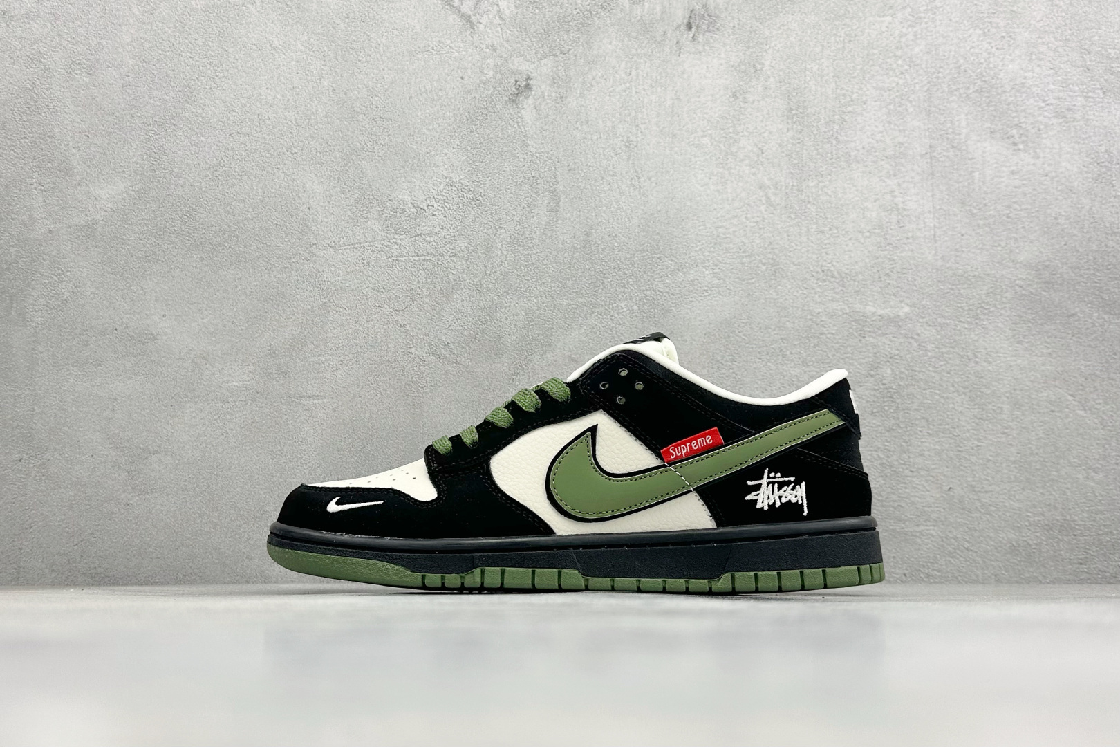 _dkD9sCZ40_OrLuy3bMJDdphiBko_1UPRPAP4GxA