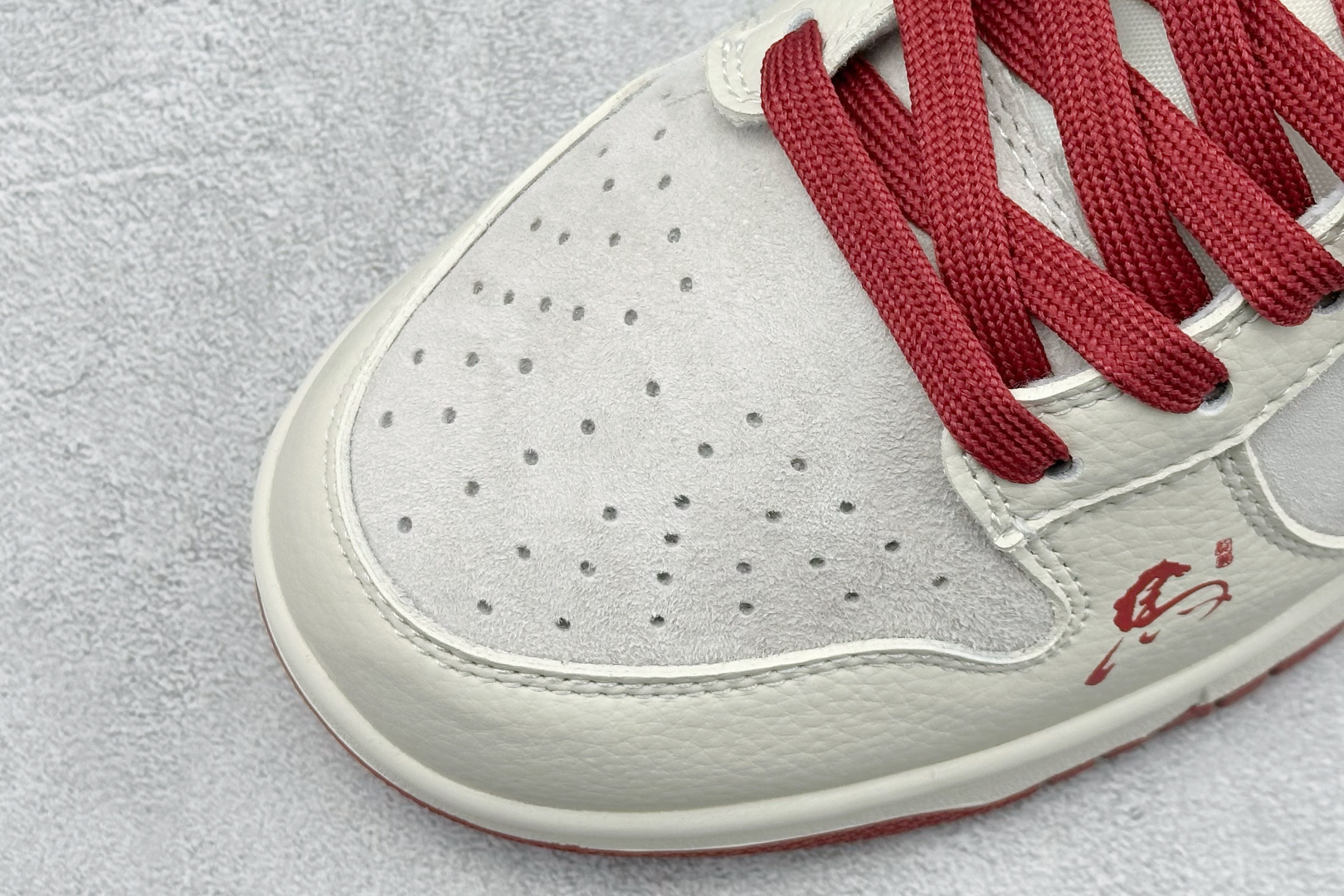 280 XC版2026丙午马年专属Nike Dunk Low DG1988-014踏春而来米白鞋身-Chinese UA Cheap High Quatity Brand Clothes Bags handbags Sneakers wholesale wholesaler seller from China Factory suppliers Fashion Clothing Shoes best Quality Beautiful Price 280 XC版2026丙午马年专属Nike Dunk Low DG1988-014踏春而来米白鞋身