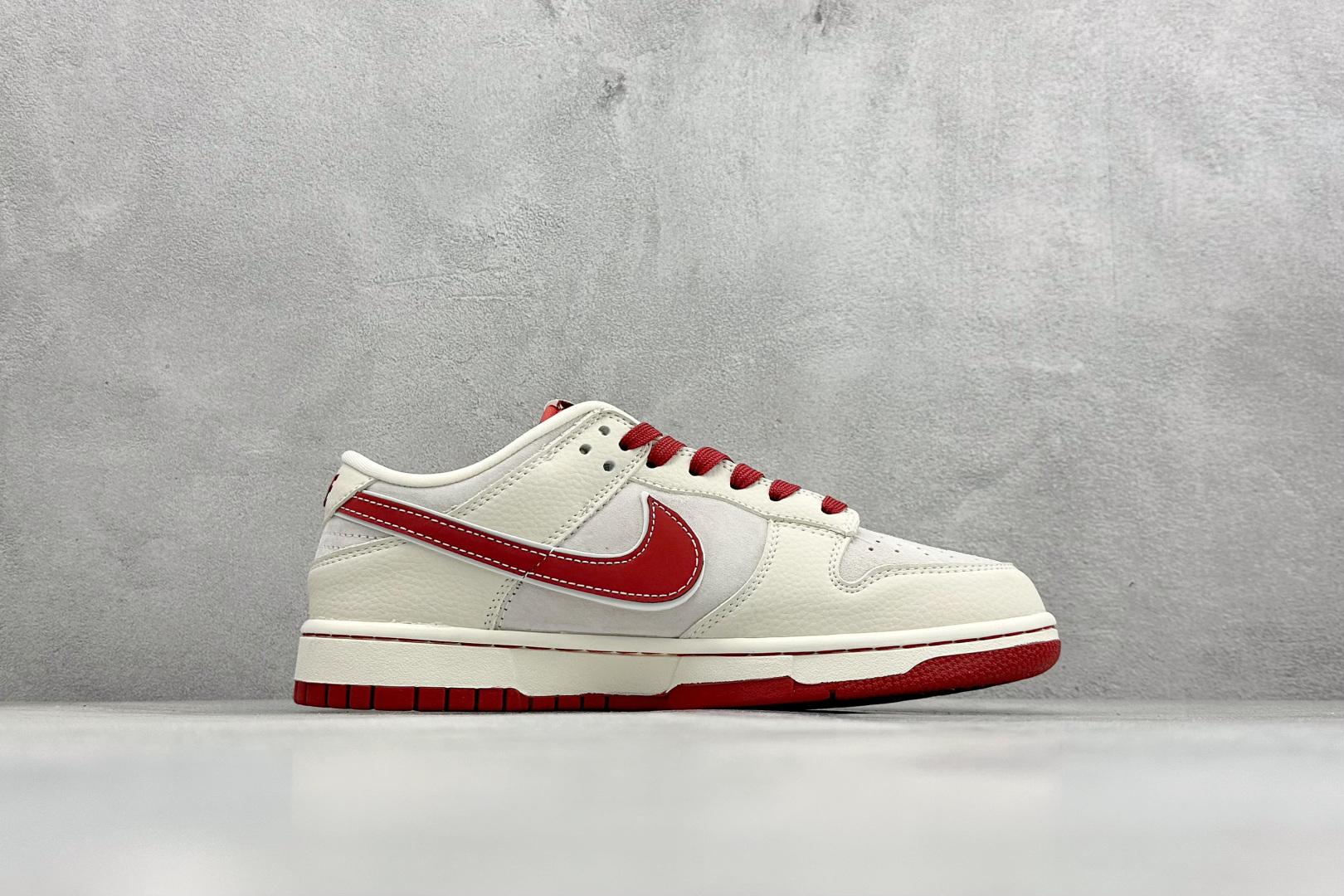 280 XC版2026丙午马年专属Nike Dunk Low DG1988-014踏春而来米白鞋身-Chinese UA Cheap High Quatity Brand Clothes Bags handbags Sneakers wholesale wholesaler seller from China Factory suppliers Fashion Clothing Shoes best Quality Beautiful Price 280 XC版2026丙午马年专属Nike Dunk Low DG1988-014踏春而来米白鞋身