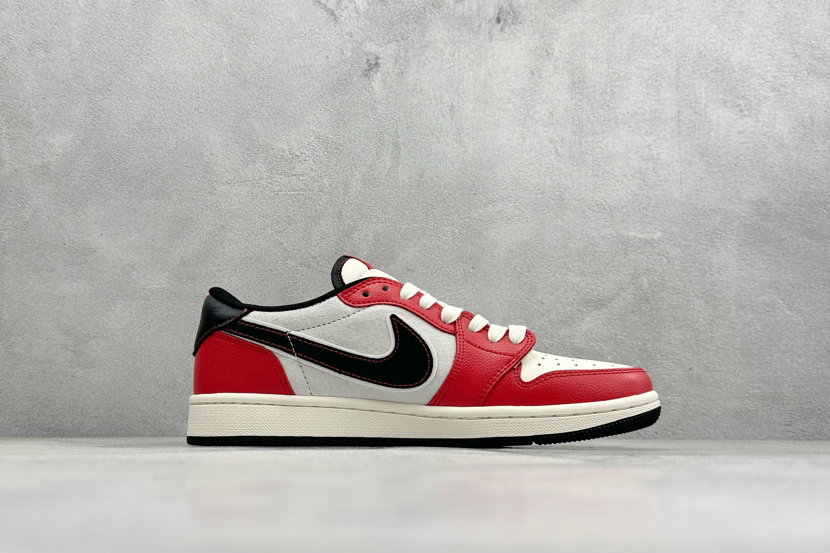 踏风而来，一马当先 | Air Jordan 1 Low 马年限定 当经典AJ1 Low遇上马年祥瑞 FC1688-249