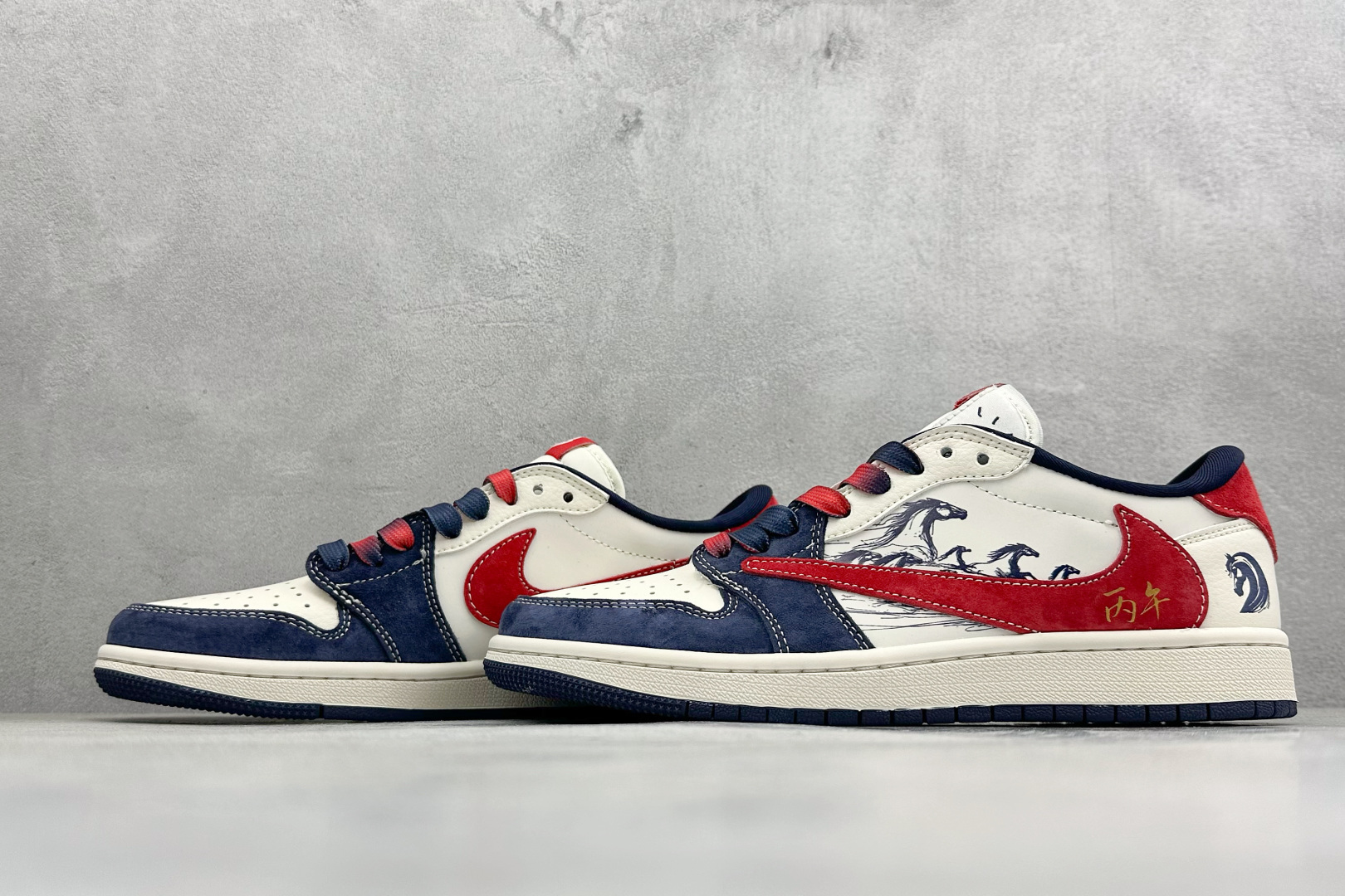 水墨骏马 AJ炸场 AIR JORDAN 1马年水墨限定款登场白红蓝撞色搭配水墨骏马印花 FC1688-251