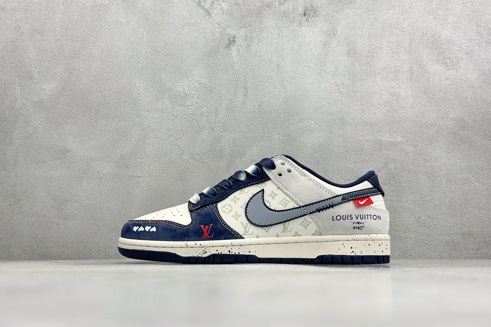 260 Nike Dunk Low Retro LV联名 周年高端定制 低帮休闲板鞋 YX5066-409-Chinese UA Cheap High Quatity Brand Clothes Bags handbags Sneakers wholesale wholesaler seller from China Factory suppliers Fashion Clothing Shoes best Quality Beautiful Price 260 Nike Dunk Low Retro LV联名 周年高端定制 低帮休闲板鞋 YX5066-409