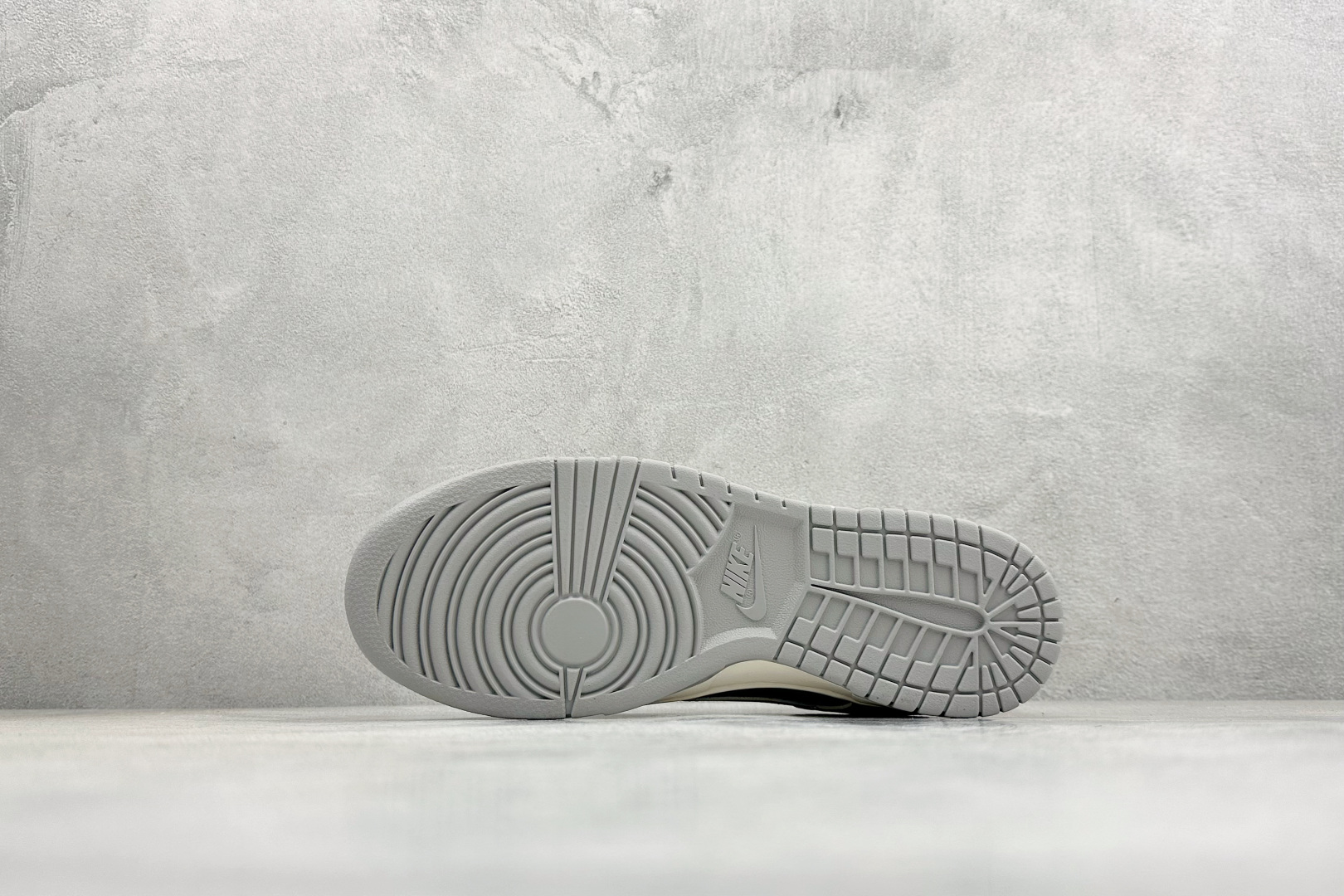 260 Nike Dunk Low Retro 马年限定 周年高端定制 低帮休闲板鞋 XT6988-158-Chinese UA Cheap High Quatity Brand Clothes Bags handbags Sneakers wholesale wholesaler seller from China Factory suppliers Fashion Clothing Shoes best Quality Beautiful Price 260 Nike Dunk Low Retro 马年限定 周年高端定制 低帮休闲板鞋 XT6988-158
