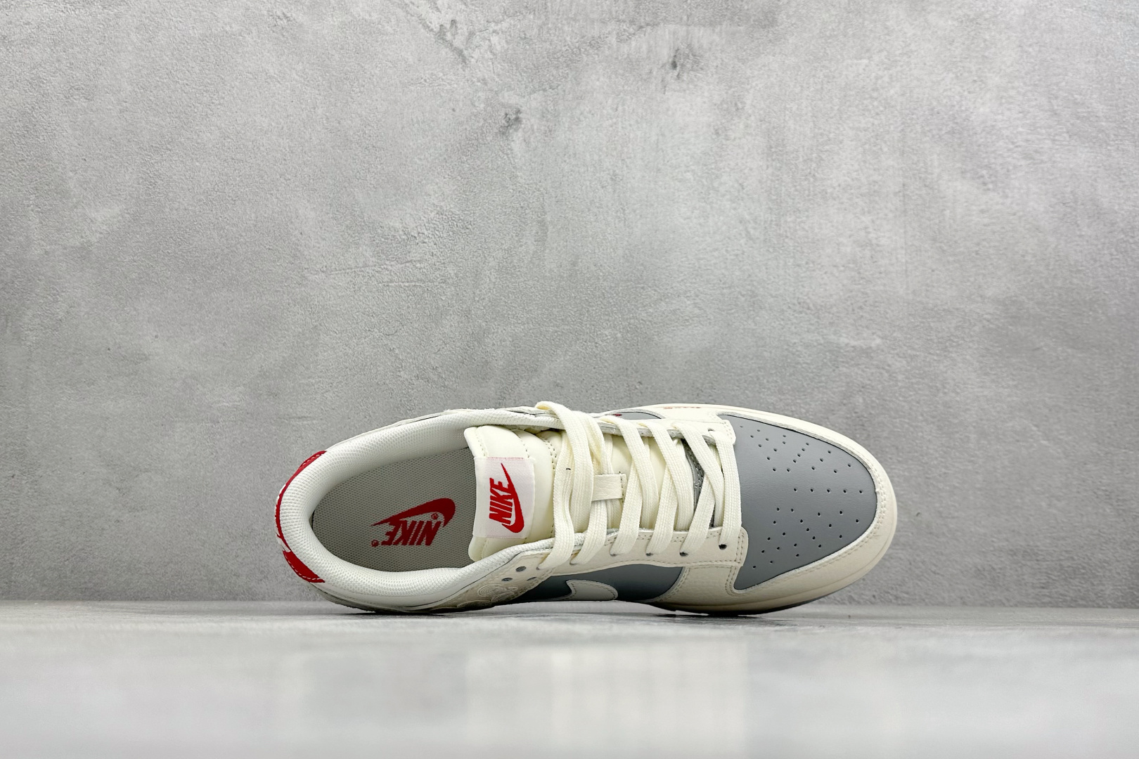 260 Nike Dunk Low Retro 马年限定 周年高端定制 低帮休闲板鞋 XT6988-158-Chinese UA Cheap High Quatity Brand Clothes Bags handbags Sneakers wholesale wholesaler seller from China Factory suppliers Fashion Clothing Shoes best Quality Beautiful Price 260 Nike Dunk Low Retro 马年限定 周年高端定制 低帮休闲板鞋 XT6988-158