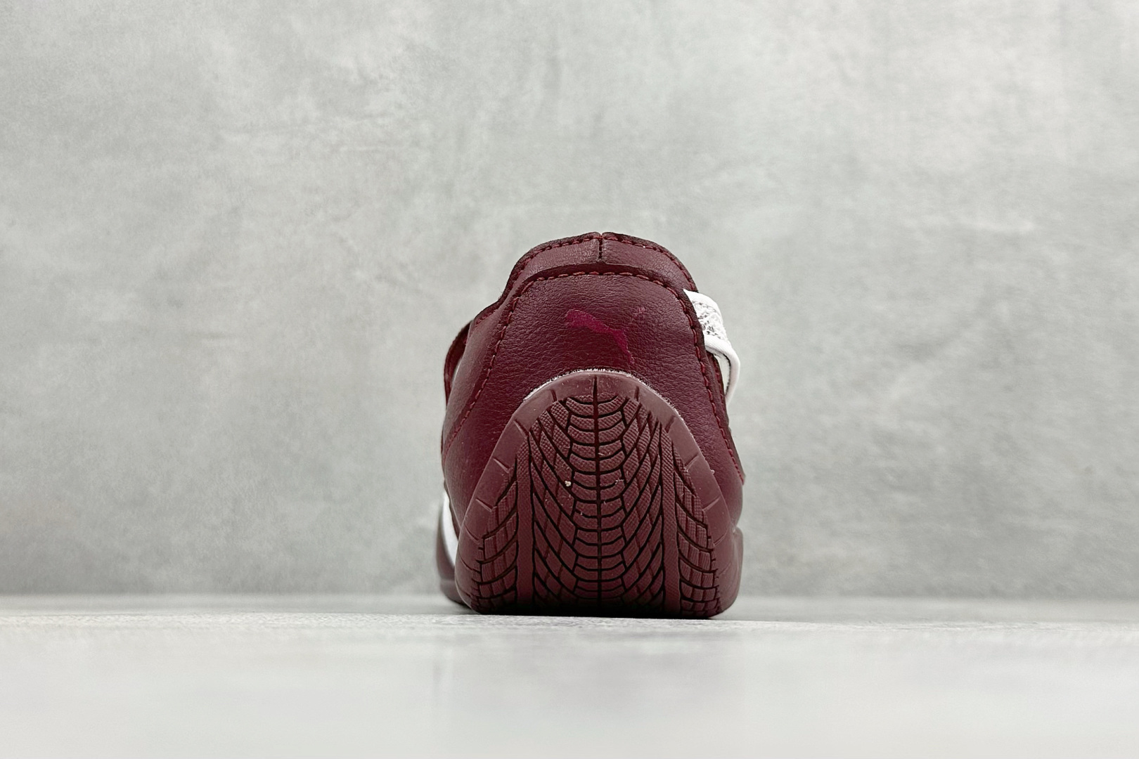 140 TG版PuMa Speedcat 彪马玛丽珍 舒适百搭 低帮 芭蕾鞋 408709-02-Chinese UA Cheap High Quatity Brand Clothes Bags handbags Sneakers wholesale wholesaler seller from China Factory suppliers Fashion Clothing Shoes best Quality Beautiful Price 140 TG版PuMa Speedcat 彪马玛丽珍 舒适百搭 低帮 芭蕾鞋 408709-02