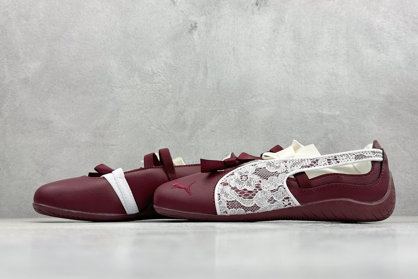 140 TG版PuMa Speedcat 彪马玛丽珍 舒适百搭 低帮 芭蕾鞋 408709-02-Chinese UA Cheap High Quatity Brand Clothes Bags handbags Sneakers wholesale wholesaler seller from China Factory suppliers Fashion Clothing Shoes best Quality Beautiful Price 140 TG版PuMa Speedcat 彪马玛丽珍 舒适百搭 低帮 芭蕾鞋 408709-02