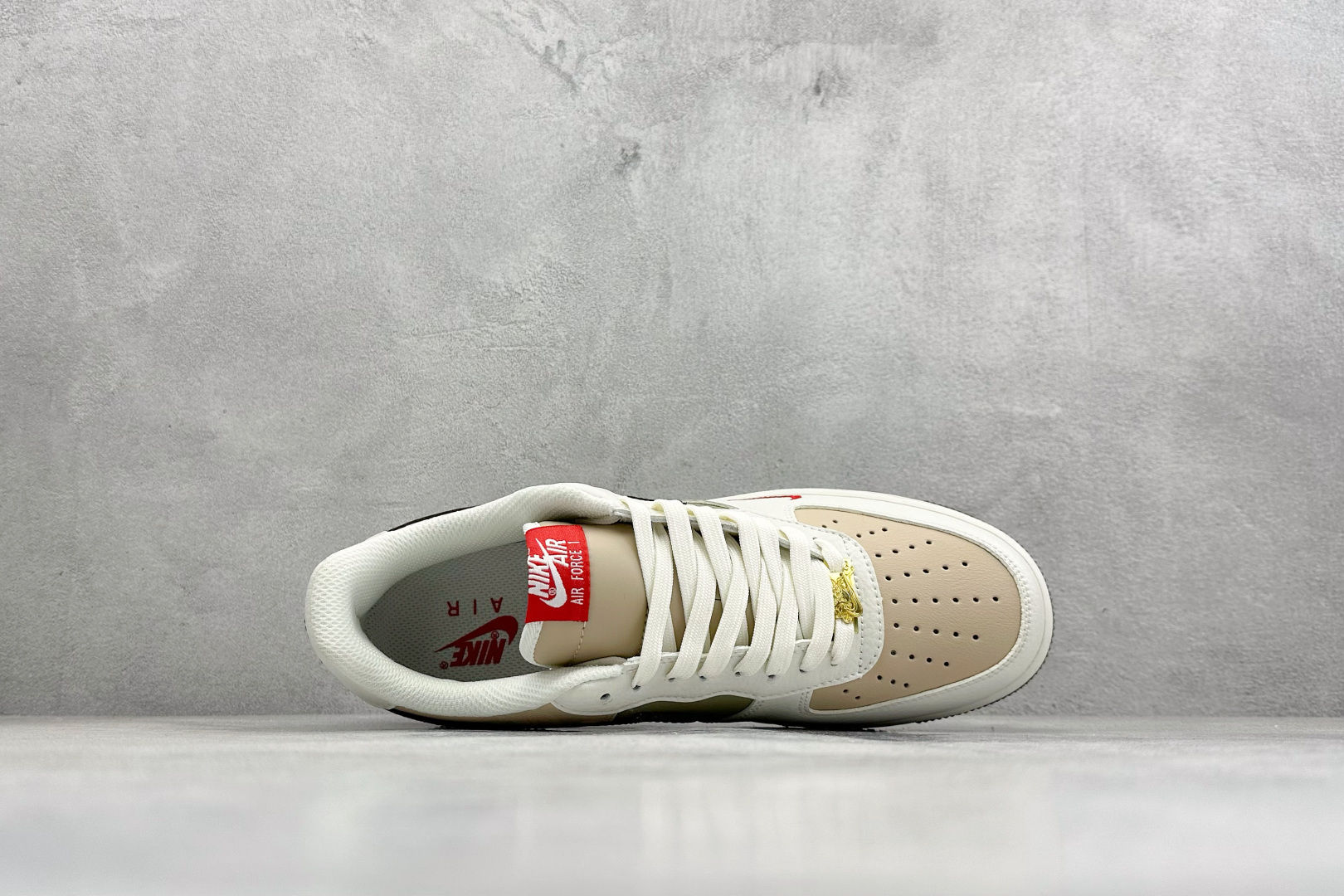 SC版NIke Air Force 1 '07 Low “马年限定--素褐凝烟” 空军一号低帮 运动鞋 NH0601-537