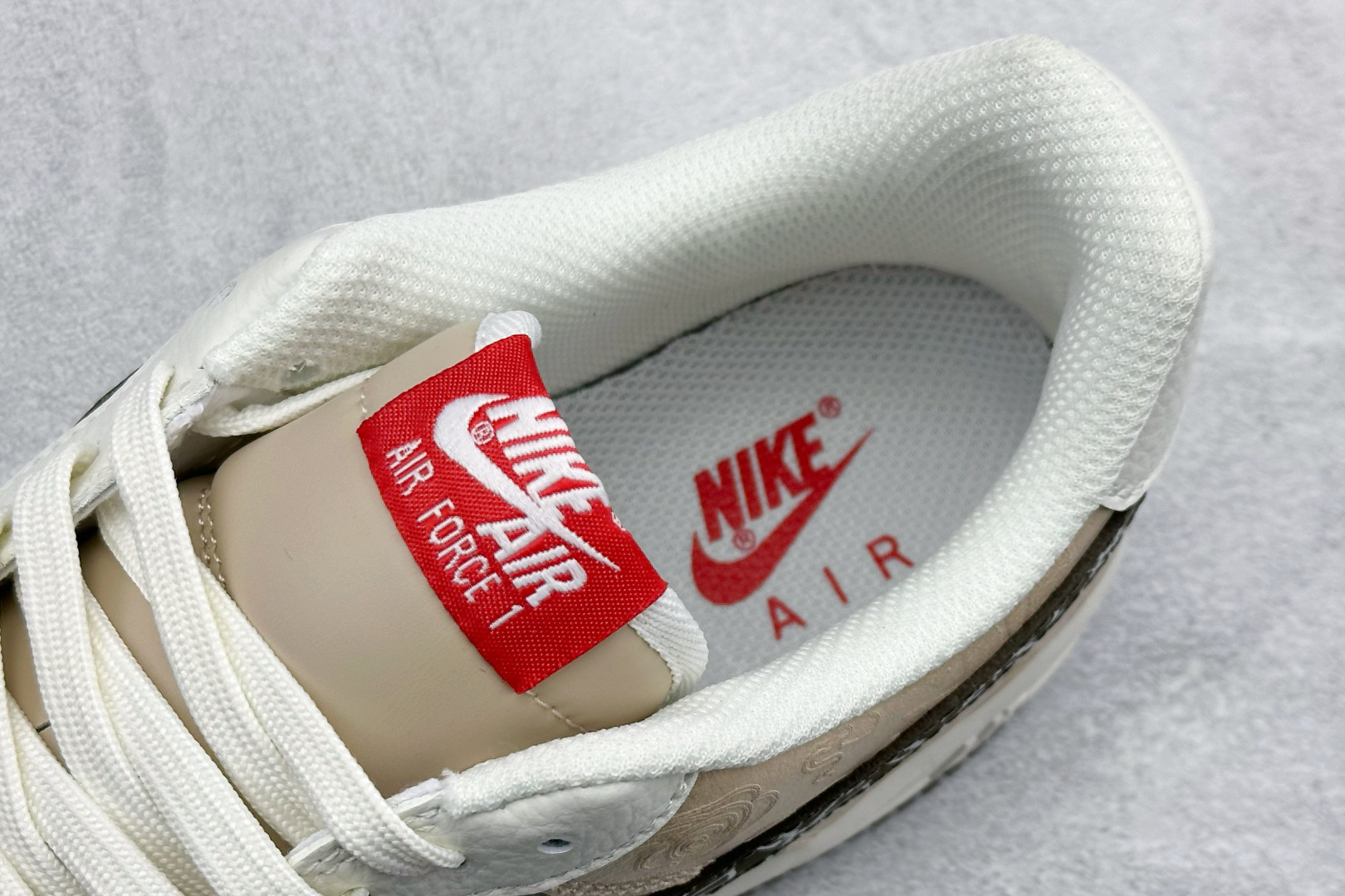 SC版NIke Air Force 1 '07 Low “马年限定--素褐凝烟” 空军一号低帮 运动鞋 NH0601-537