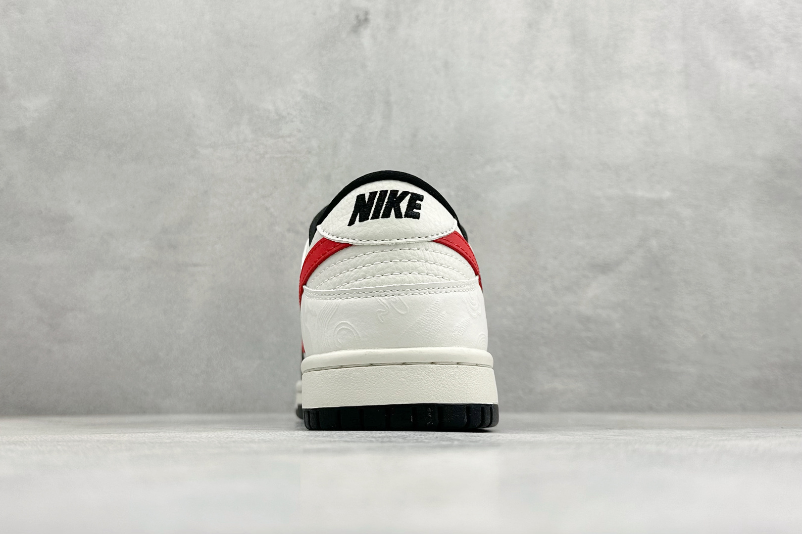 280 SC版Nike SB Dunk Low 马年限定 高端定制 低帮休闲板鞋 IM6670-202-Chinese UA Cheap High Quatity Brand Clothes Bags handbags Sneakers wholesale wholesaler seller from China Factory suppliers Fashion Clothing Shoes best Quality Beautiful Price 280 SC版Nike SB Dunk Low 马年限定 高端定制 低帮休闲板鞋 IM6670-202