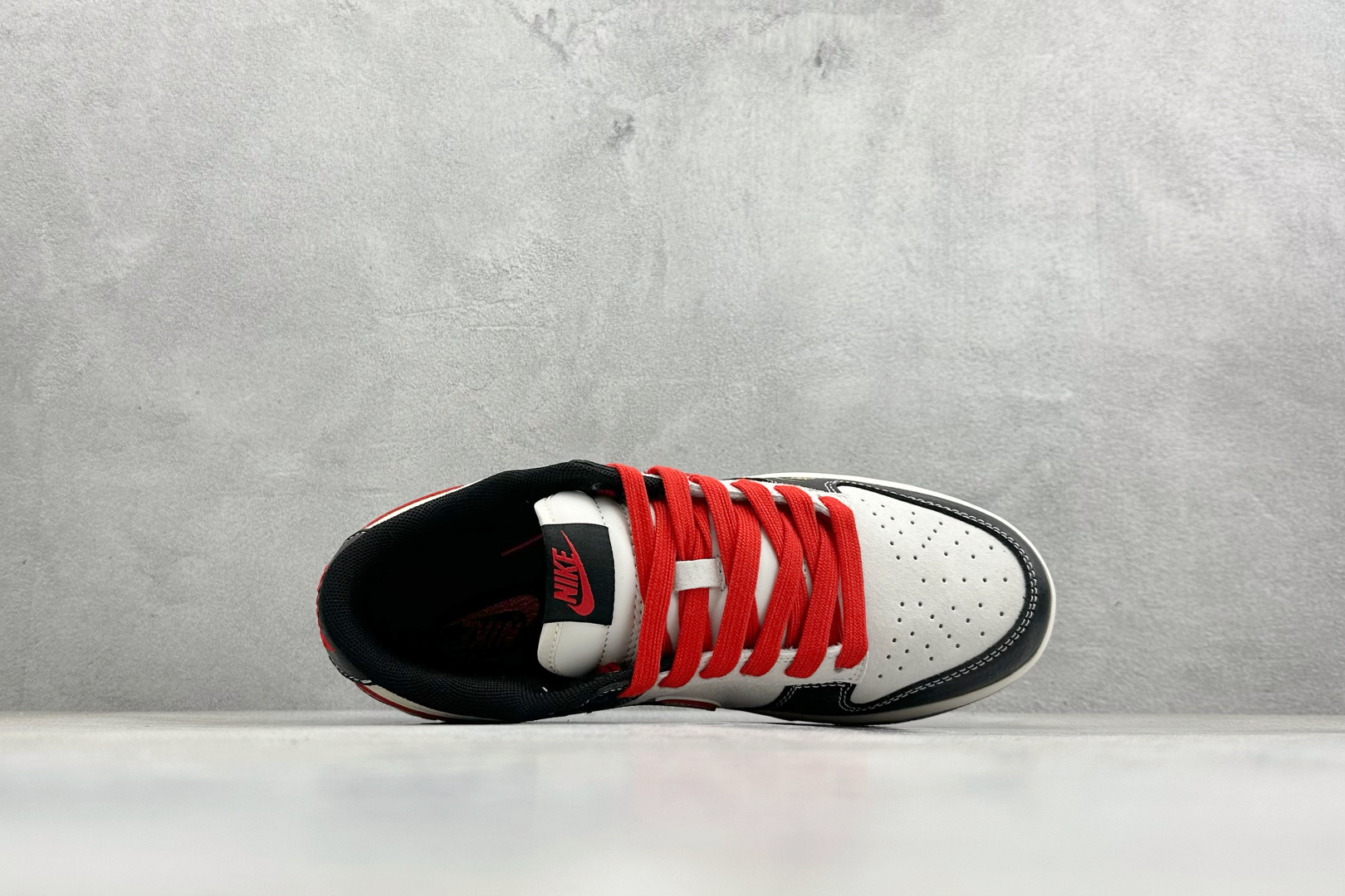 260 Nike SB Dunk Low 马年限定 高端定制 低帮休闲板鞋 ZH2598-801-Chinese UA Cheap High Quatity Brand Clothes Bags handbags Sneakers wholesale wholesaler seller from China Factory suppliers Fashion Clothing Shoes best Quality Beautiful Price 260 Nike SB Dunk Low 马年限定 高端定制 低帮休闲板鞋 ZH2598-801