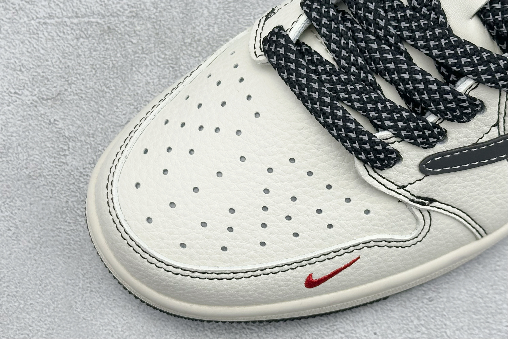 260 Air Jordan 1 Low AJ1 乔1 NK联名 高端定制 倒钩低帮复古篮球鞋 HH7518-088-Chinese UA Cheap High Quatity Brand Clothes Bags handbags Sneakers wholesale wholesaler seller from China Factory suppliers Fashion Clothing Shoes best Quality Beautiful Price 260 Air Jordan 1 Low AJ1 乔1 NK联名 高端定制 倒钩低帮复古篮球鞋 HH7518-088