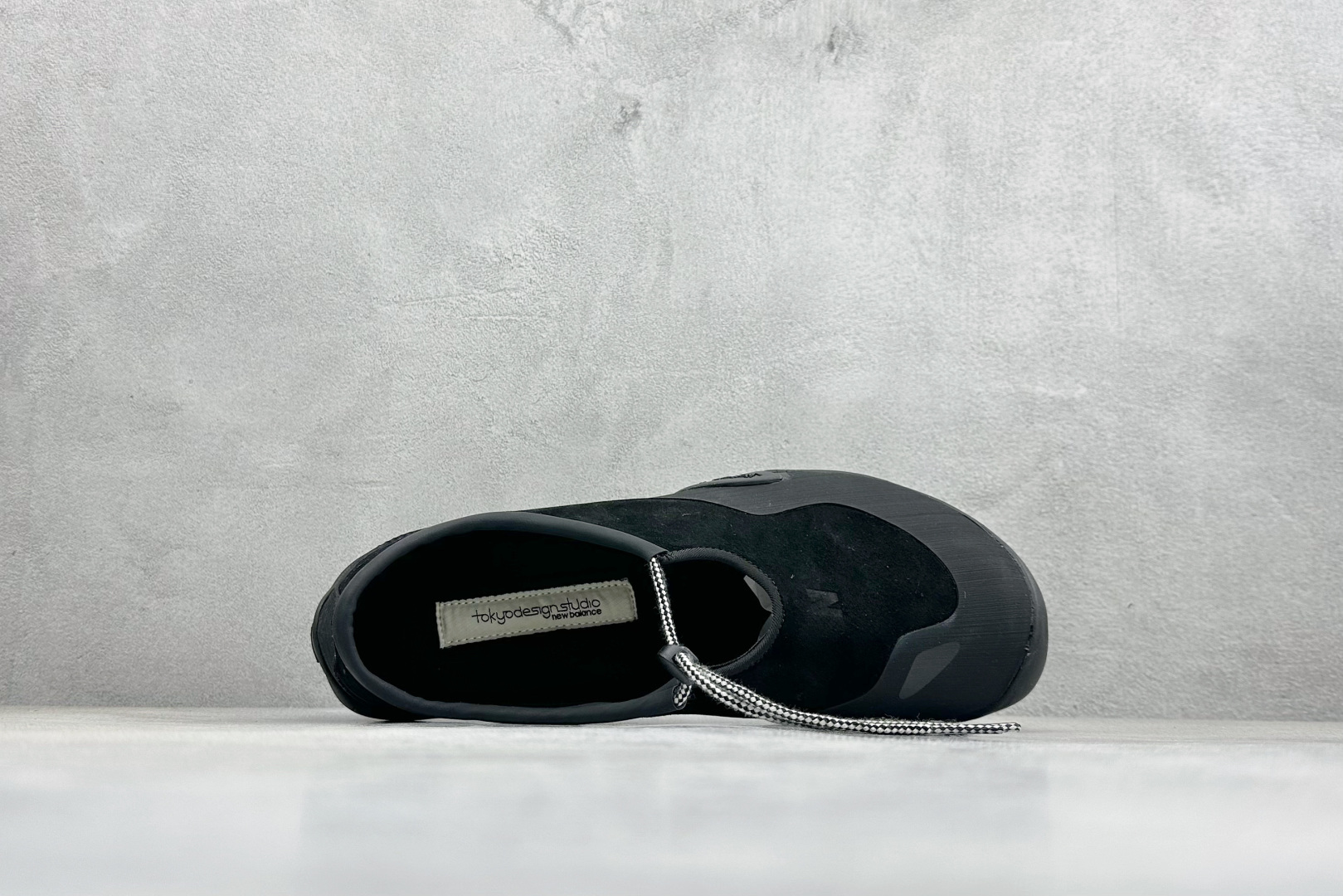 200 GX版New Balance MT10系列 薄系扁鞋风赤足生活休闲鞋 MT10TDS-Chinese UA Cheap High Quatity Brand Clothes Bags handbags Sneakers wholesale wholesaler seller from China Factory suppliers Fashion Clothing Shoes best Quality Beautiful Price 200 GX版New Balance MT10系列 薄系扁鞋风赤足生活休闲鞋 MT10TDS