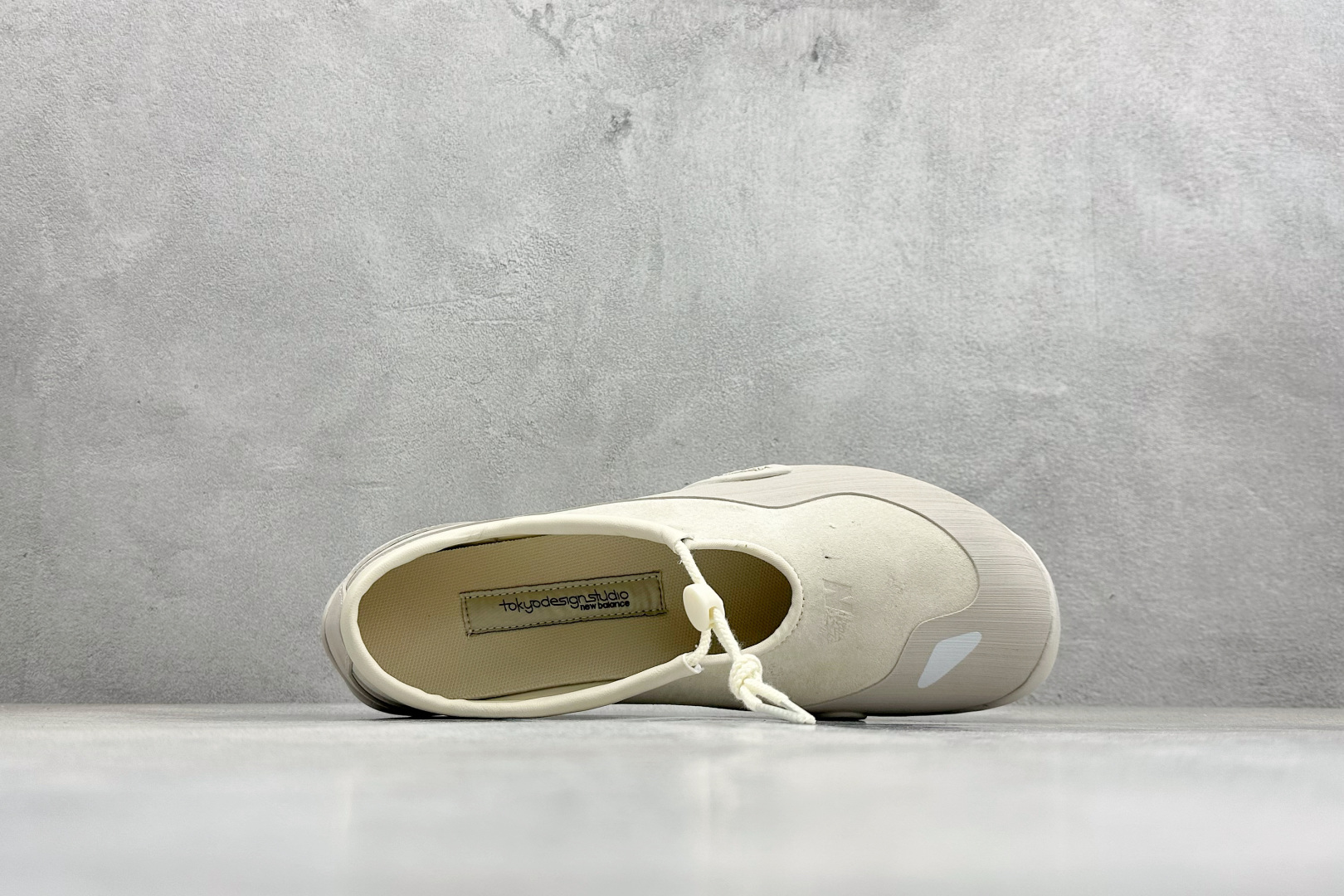 200 GX版New Balance MT10系列 薄系扁鞋风赤足生活休闲鞋 MT10TTD-Chinese UA Cheap High Quatity Brand Clothes Bags handbags Sneakers wholesale wholesaler seller from China Factory suppliers Fashion Clothing Shoes best Quality Beautiful Price 200 GX版New Balance MT10系列 薄系扁鞋风赤足生活休闲鞋 MT10TTD