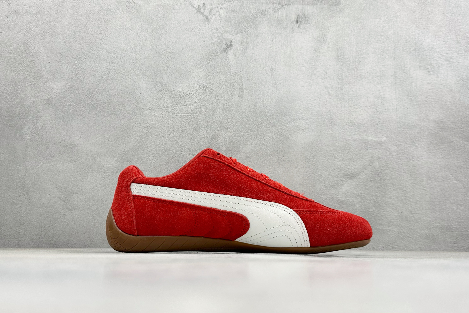 200 CS版Puma Speedcet 彪马低帮复古运动休闲赛车跑鞋 406329-82-Chinese UA Cheap High Quatity Brand Clothes Bags handbags Sneakers wholesale wholesaler seller from China Factory suppliers Fashion Clothing Shoes best Quality Beautiful Price 200 CS版Puma Speedcet 彪马低帮复古运动休闲赛车跑鞋 406329-82