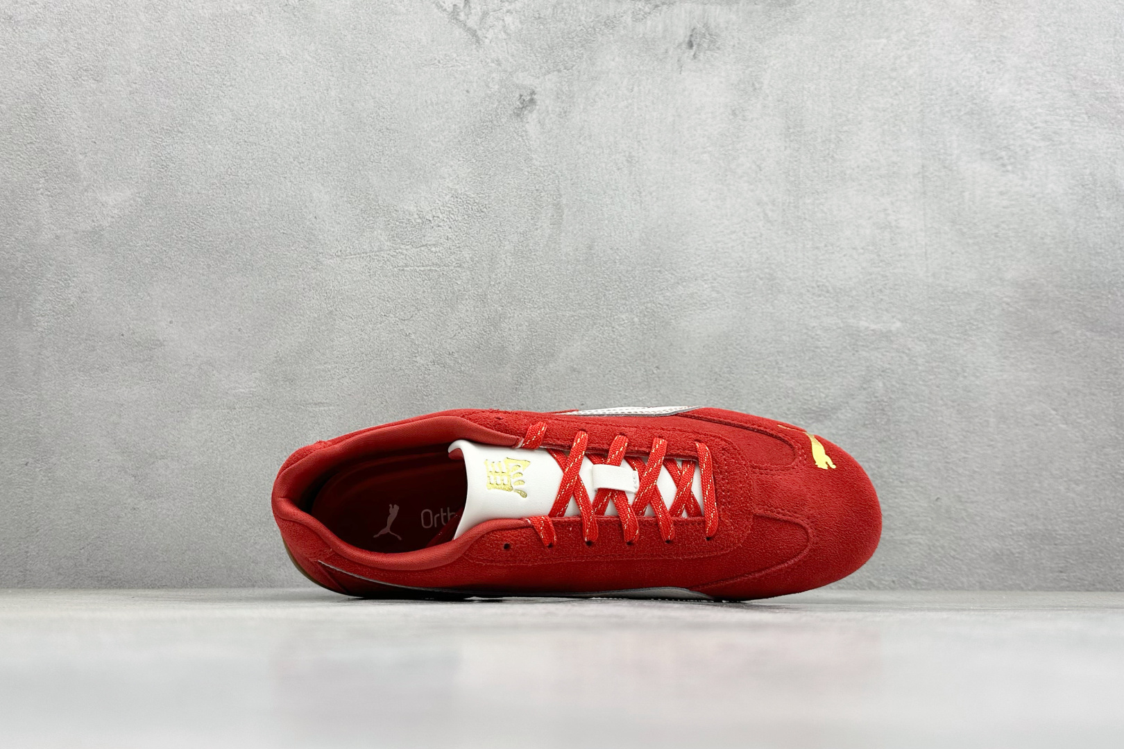 200 CS版Puma Speedcet 彪马低帮复古运动休闲赛车跑鞋 406329-82-Chinese UA Cheap High Quatity Brand Clothes Bags handbags Sneakers wholesale wholesaler seller from China Factory suppliers Fashion Clothing Shoes best Quality Beautiful Price 200 CS版Puma Speedcet 彪马低帮复古运动休闲赛车跑鞋 406329-82