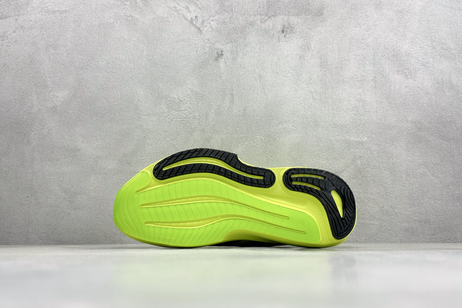 200 TY版Adidas Supernova Rise 3 阿迪达斯 减震回弹 运动透气休闲跑步鞋 JP8686
