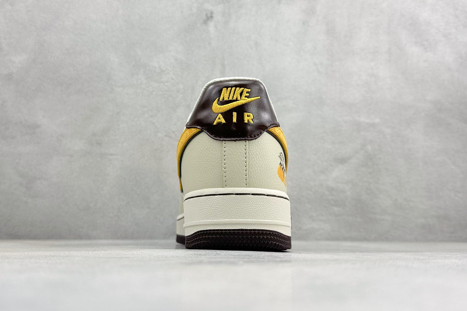260 SC版Nike Air Force 1'07 Low 马年限定 米杏金纹 空军一号低帮休闲板鞋 NH0601-504