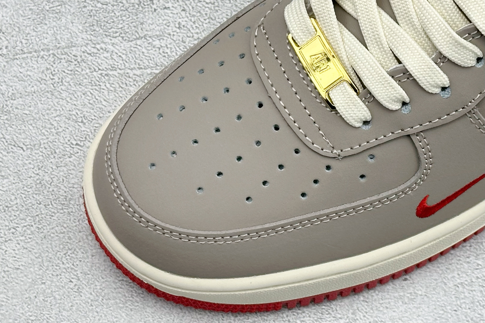260 SC版Nike Air Force 1'07 Low 凝灰赤金 空军一号低帮休闲板鞋 NH0601-527-Chinese UA Cheap High Quatity Brand Clothes Bags handbags Sneakers wholesale wholesaler seller from China Factory suppliers Fashion Clothing Shoes best Quality Beautiful Price 260 SC版Nike Air Force 1'07 Low 凝灰赤金 空军一号低帮休闲板鞋 NH0601-527
