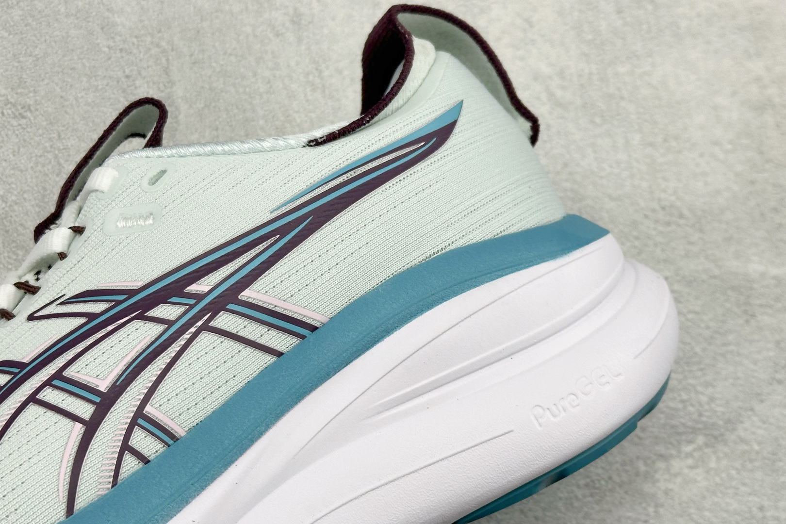 Asics Gel-Nimbus 28 亚瑟士复古透气休闲鞋缓震耐磨跑步鞋 1011C296-400-Top High Quatity Cheap Sneakers Fashion Clothing Clothes Bags handbags Shoes of all Brand wholesale With The best Quality And Beautiful Price from China Factory Chinese suppliers wholesaler seller Asics Gel-Nimbus 28 亚瑟士复古透气休闲鞋缓震耐磨跑步鞋 1011C296-400