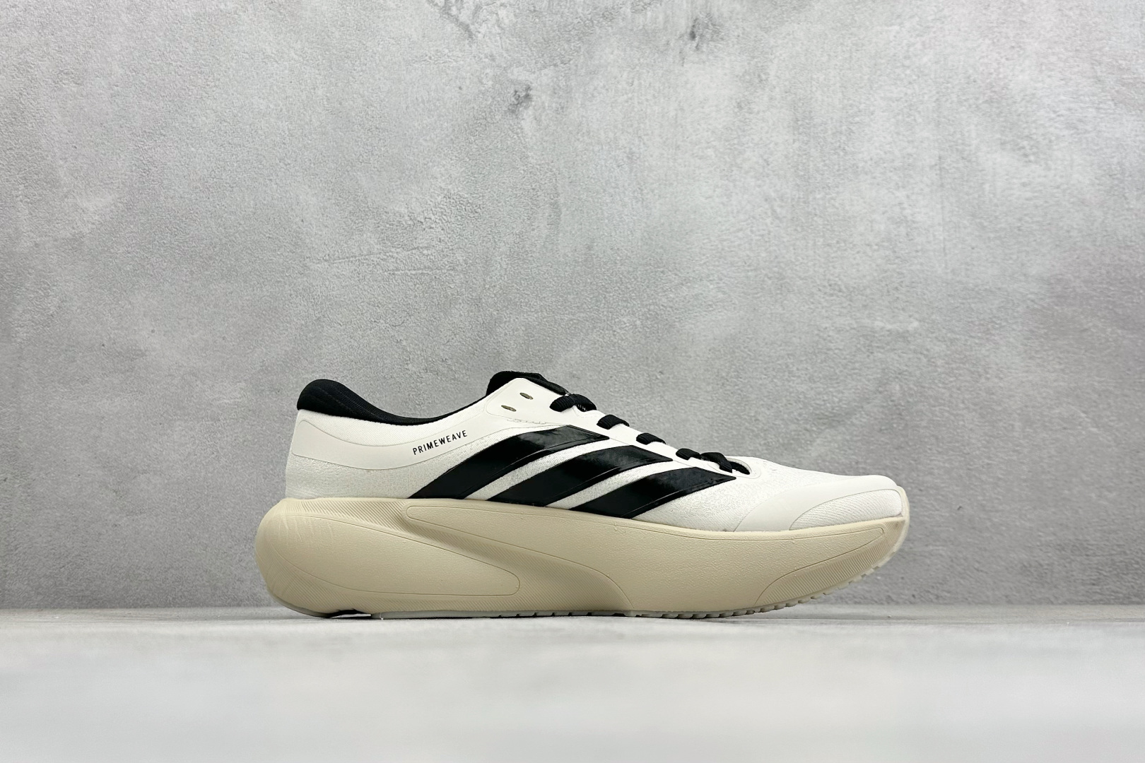 180 AD SUPERNOVA SOLUTIONE 3 M 阿迪超轻透气缓震跑鞋 联名款 KK1203-Chinese UA Cheap High Quatity Brand Clothes Bags handbags Sneakers wholesale wholesaler seller from China Factory suppliers Fashion Clothing Shoes best Quality Beautiful Price 180 AD SUPERNOVA SOLUTIONE 3 M 阿迪超轻透气缓震跑鞋 联名款 KK1203