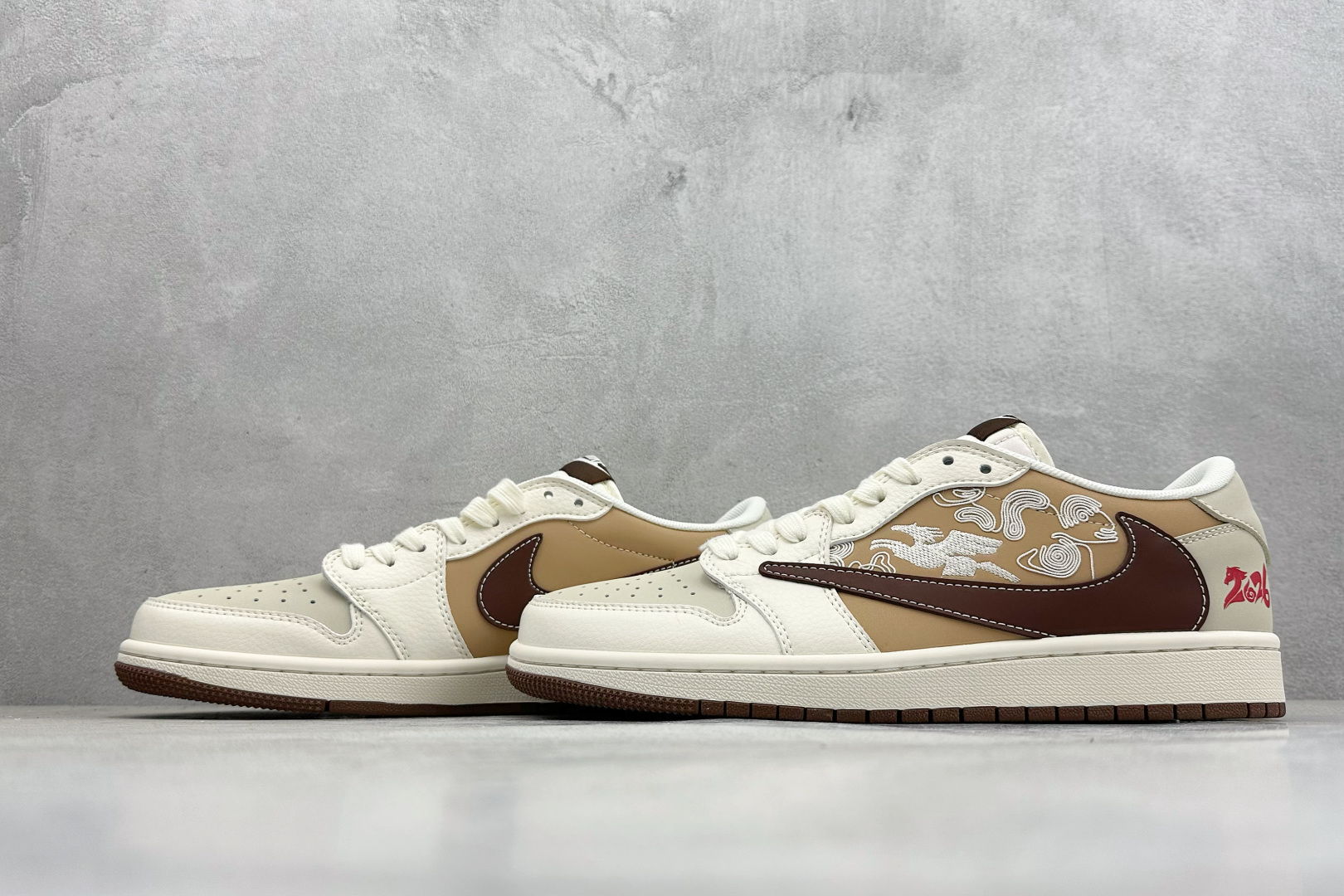 260 Air Jordan 1 Low AJ1 乔1 马年限定 高端定制 倒钩低帮复古篮球鞋 JY6988-146-Chinese UA Cheap High Quatity Brand Clothes Bags handbags Sneakers wholesale wholesaler seller from China Factory suppliers Fashion Clothing Shoes best Quality Beautiful Price 260 Air Jordan 1 Low AJ1 乔1 马年限定 高端定制 倒钩低帮复古篮球鞋 JY6988-146