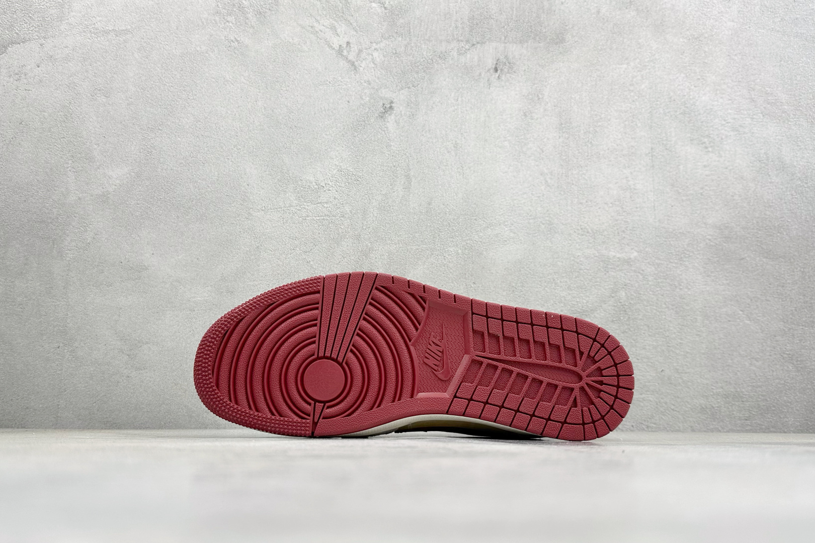 Air Jordan 1 Low AJ1 乔1 马年限定 高端定制 倒钩低帮复古篮球鞋 LX1988-807-Top High Quatity Cheap Sneakers Fashion Clothing Clothes Bags handbags Shoes of all Brand wholesale With The best Quality And Beautiful Price from China Factory Chinese suppliers wholesaler seller Air Jordan 1 Low AJ1 乔1 马年限定 高端定制 倒钩低帮复古篮球鞋 LX1988-807