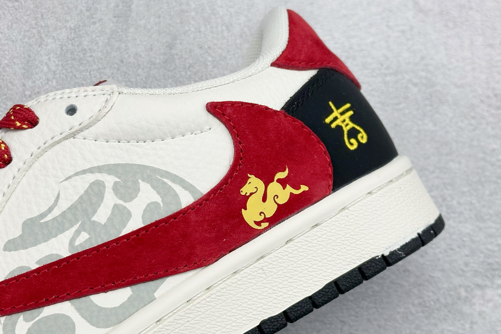 260 Air Jordan 1 Low AJ1 乔1 马年限定 高端定制 倒钩低帮复古篮球鞋 DF61-9001-Chinese UA Cheap High Quatity Brand Clothes Bags handbags Sneakers wholesale wholesaler seller from China Factory suppliers Fashion Clothing Shoes best Quality Beautiful Price 260 Air Jordan 1 Low AJ1 乔1 马年限定 高端定制 倒钩低帮复古篮球鞋 DF61-9001