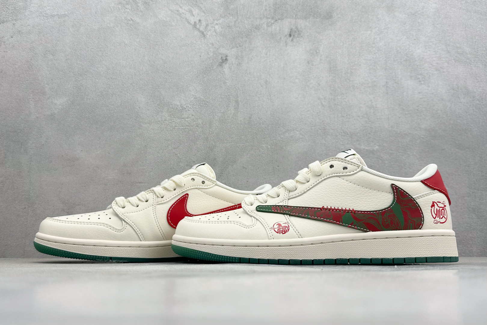 260 Air Jordan 1 Low AJ1 乔1 马年限定 高端定制 倒钩低帮复古篮球鞋 SD6868-118-Chinese UA Cheap High Quatity Brand Clothes Bags handbags Sneakers wholesale wholesaler seller from China Factory suppliers Fashion Clothing Shoes best Quality Beautiful Price 260 Air Jordan 1 Low AJ1 乔1 马年限定 高端定制 倒钩低帮复古篮球鞋 SD6868-118