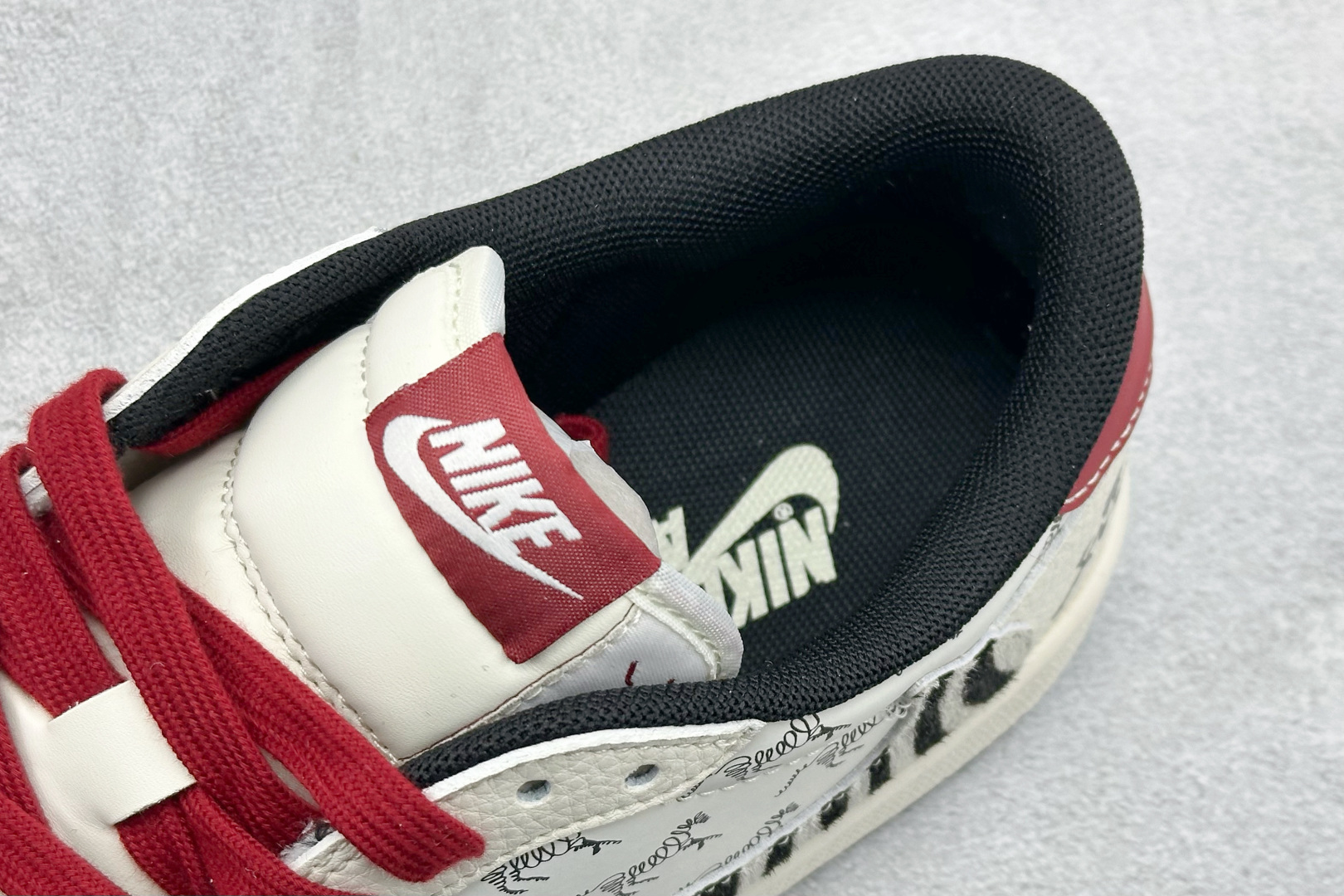 Air Jordan 1 Low AJ1 乔1 马年限定 高端定制 倒钩低帮复古篮球鞋 XT6998-113-Top High Quatity Cheap Sneakers Fashion Clothing Clothes Bags handbags Shoes of all Brand wholesale With The best Quality And Beautiful Price from China Factory Chinese suppliers wholesaler seller Air Jordan 1 Low AJ1 乔1 马年限定 高端定制 倒钩低帮复古篮球鞋 XT6998-113