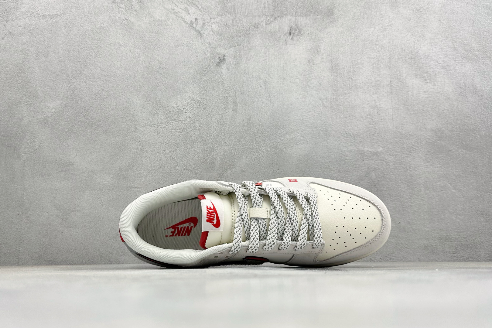 260 Nike SB Dunk Low RETRO 马年限定 高端定制 低帮休闲板鞋 YX5066-412