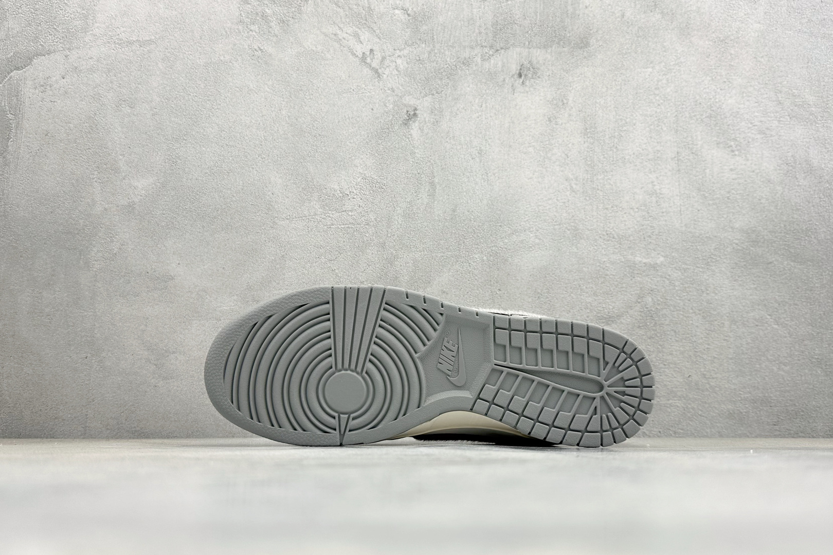 260 Nike SB Dunk Low RETRO 马年限定 高端定制 低帮休闲板鞋 YX5066-412