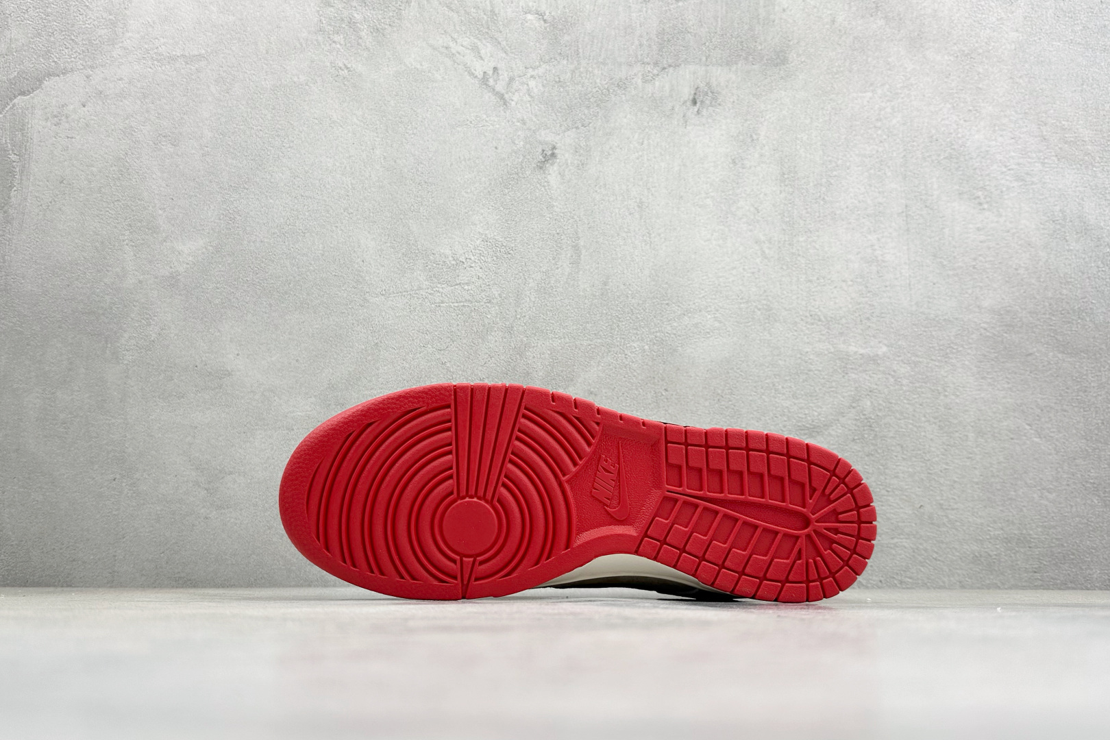 Nike SB Dunk Low RETRO 马年限定 高端定制 低帮休闲板鞋 HG0026-006-Top High Quatity Cheap Sneakers Fashion Clothing Clothes Bags handbags Shoes of all Brand wholesale With The best Quality And Beautiful Price from China Factory Chinese suppliers wholesaler seller Nike SB Dunk Low RETRO 马年限定 高端定制 低帮休闲板鞋 HG0026-006