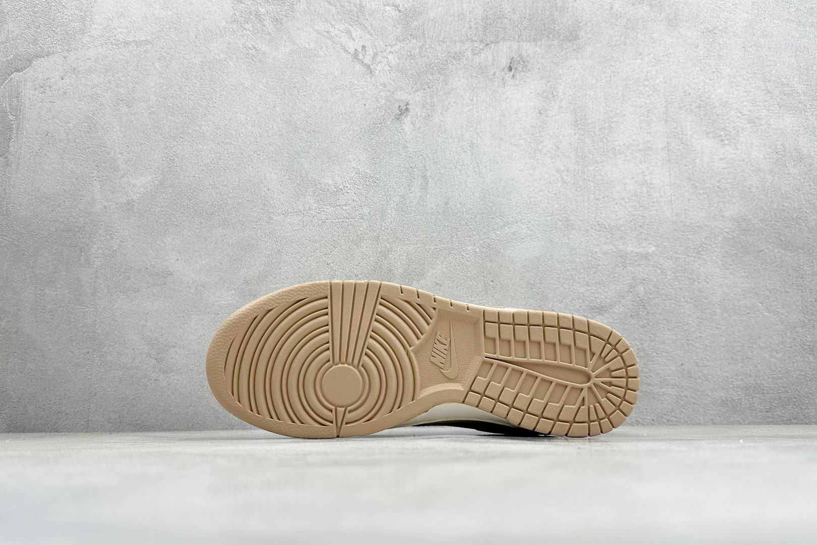 Nike SB Dunk Low RETRO 马年限定 高端定制 低帮休闲板鞋 MY9969-903-Top High Quatity Cheap Sneakers Fashion Clothing Clothes Bags handbags Shoes of all Brand wholesale With The best Quality And Beautiful Price from China Factory Chinese suppliers wholesaler seller Nike SB Dunk Low RETRO 马年限定 高端定制 低帮休闲板鞋 MY9969-903